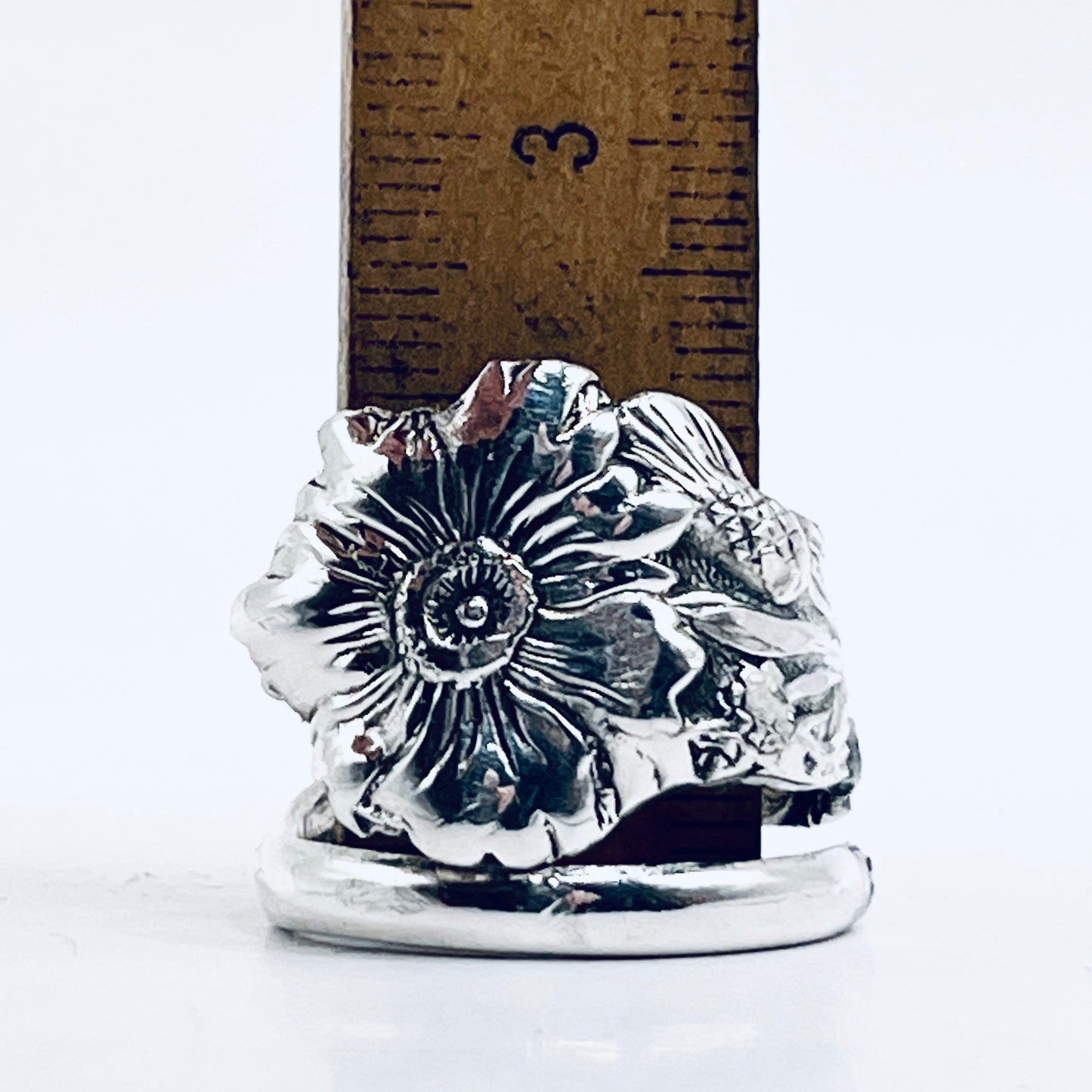 Anello Artigianale FIORDALISO Mod. SPIRALE  Realizzato con Antica posata in Argento (Prima Metà del ’900)