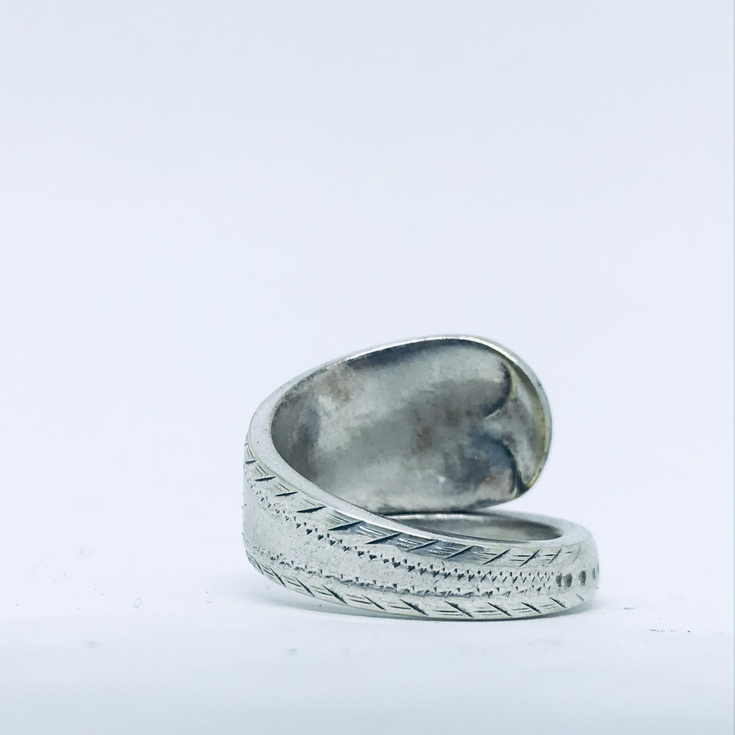 Anello Artigianale INIZIALE B Realizzato con Antica posata in Argento (Prima Metà del '900)