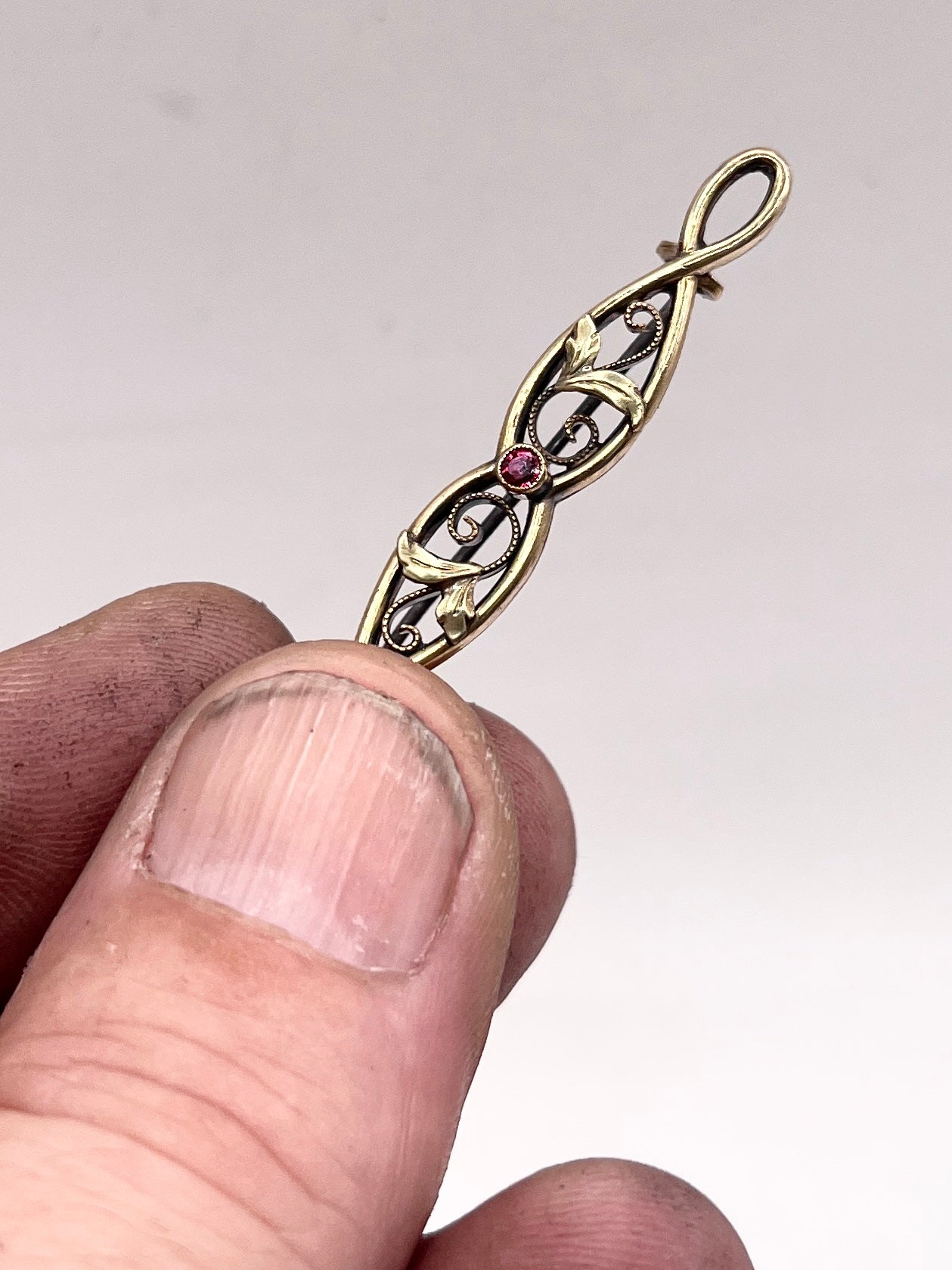 Anello Artigianale SPILLA INFINITI Mod. SPILLA GRANATO Realizzato con Antica spilla in Argento Bagnata Oro (Prima Metà del ’900)
