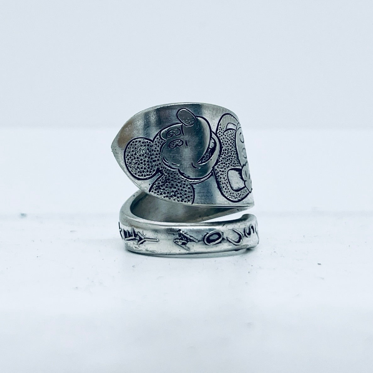 Anello Artigianale MICKEY MOUSE Mod. SPIRALE  Realizzato con Antica posata in Argento (Prima Metà del ’900)
