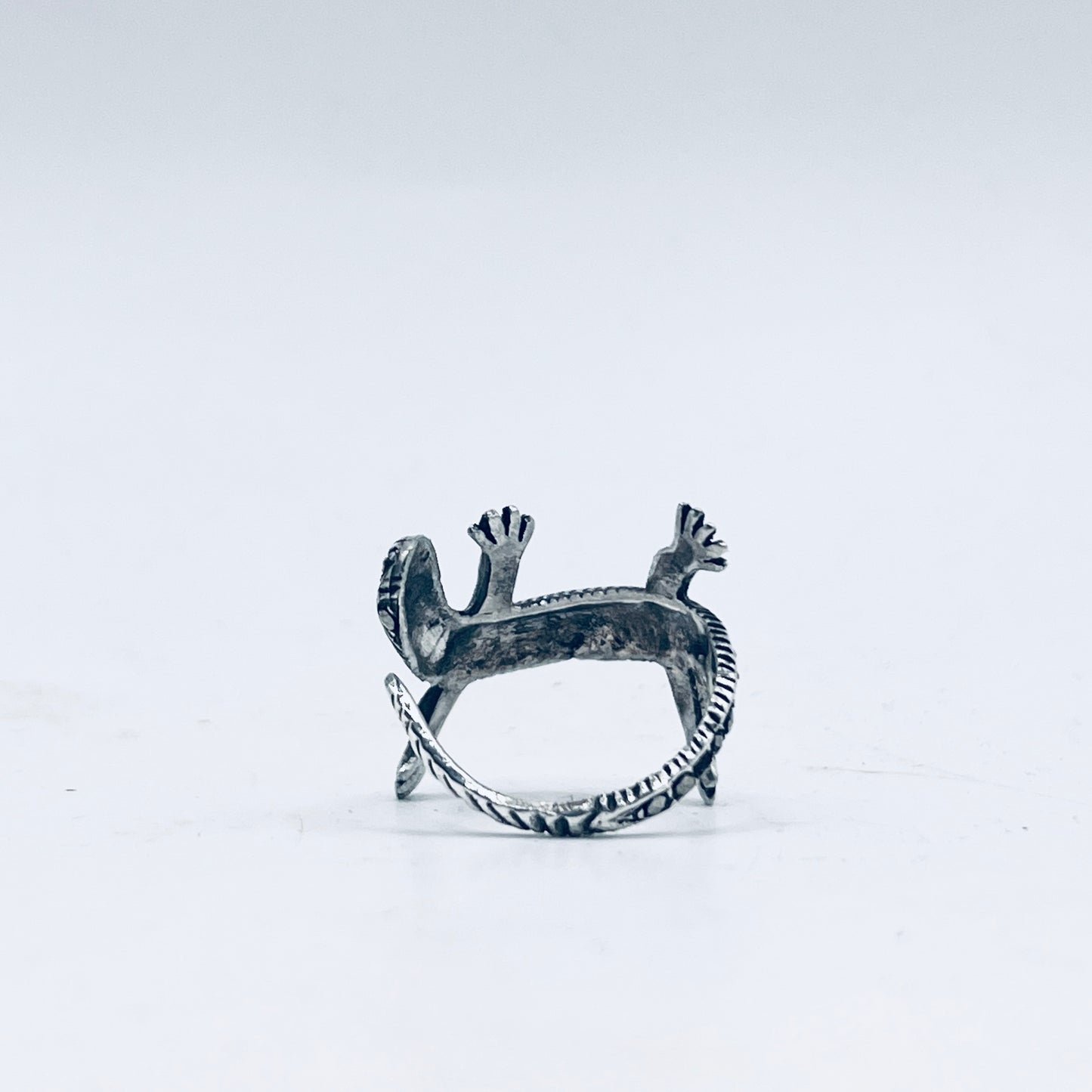 Anello Artigianale GECO Mod. SPILLA Realizzato con Antica spilla in Argento e Marcasiti (Prima Metà del ’900)
