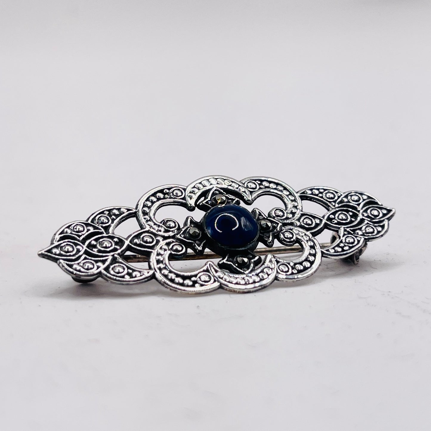 Anello Artigianale SPILLA LAPISLAZZULI Mod. SPILLA Realizzato con Antica spilla in Argento (Prima Metà del ’900)