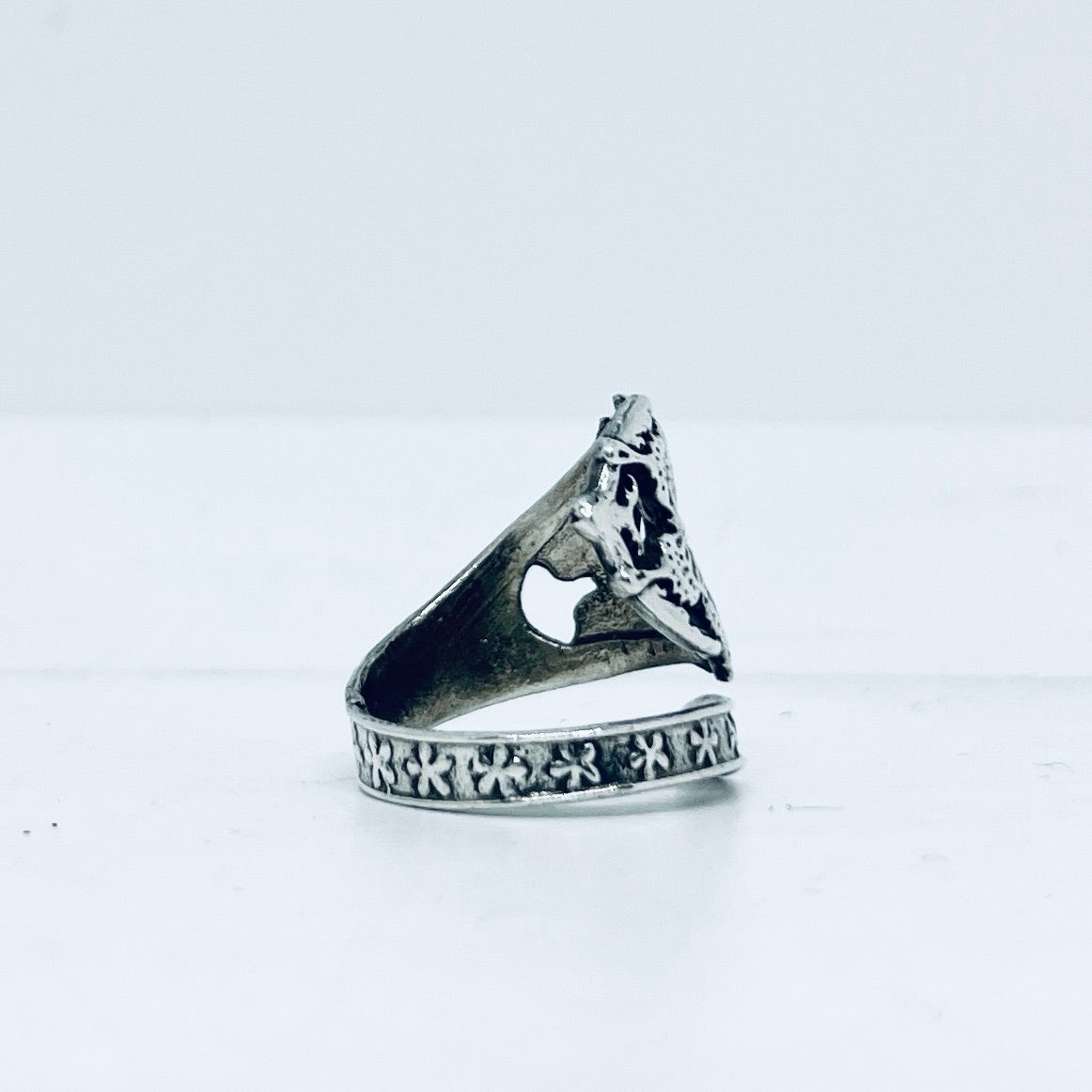 Anello Artigianale FARFALLE Mod. SPIRALE  Realizzato con  Antica posata in Argento (Prima Metà del ’900)