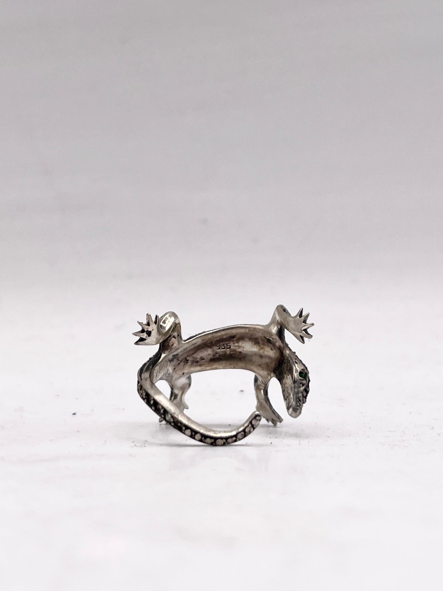 Anello Artigianale SPILLA GECKO Mod. SPILLA CON MARCASSITI Realizzato con Antica spilla in Argento (Prima Metà del ’900)