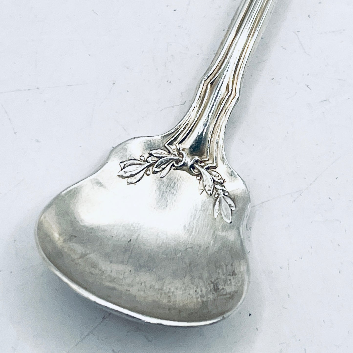 Anello Artigianale Mod. INTERO ZUCCHERO  Realizzato con intero Antico Cucchiaino in Argento (Prima Metà del ’900)