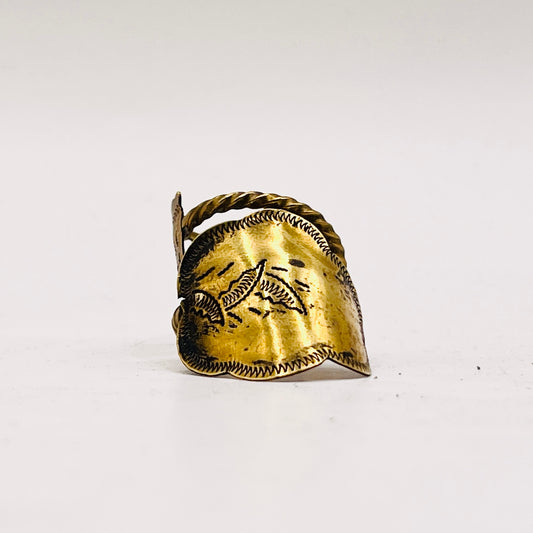 Anello Artigianale “Wayang Kulit” Mod. INTERO SPIRALE  Realizzato con Antica posata in OTTONE (Prima Metà del ’900)