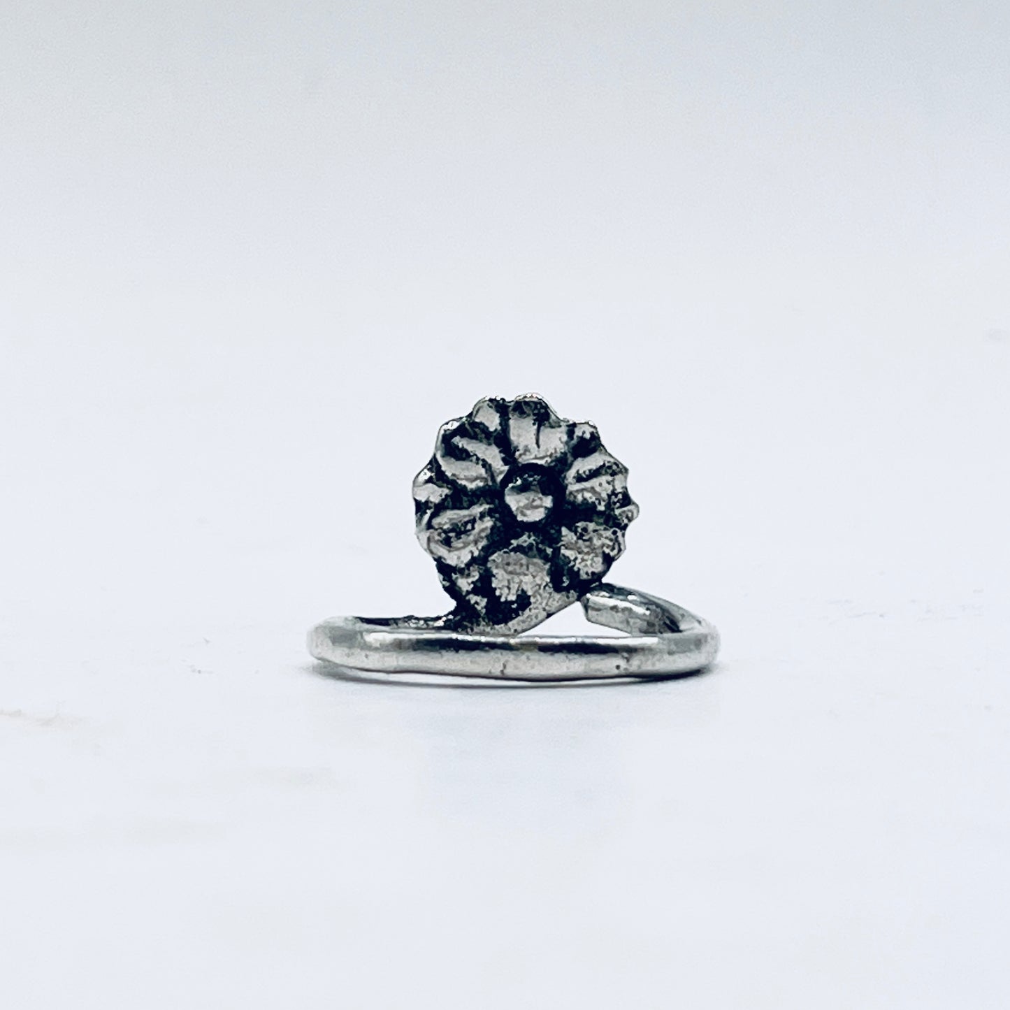 Anello Artigianale FIORE01 Realizzato con Antica posata in Argento (Prima Metà del ’900)