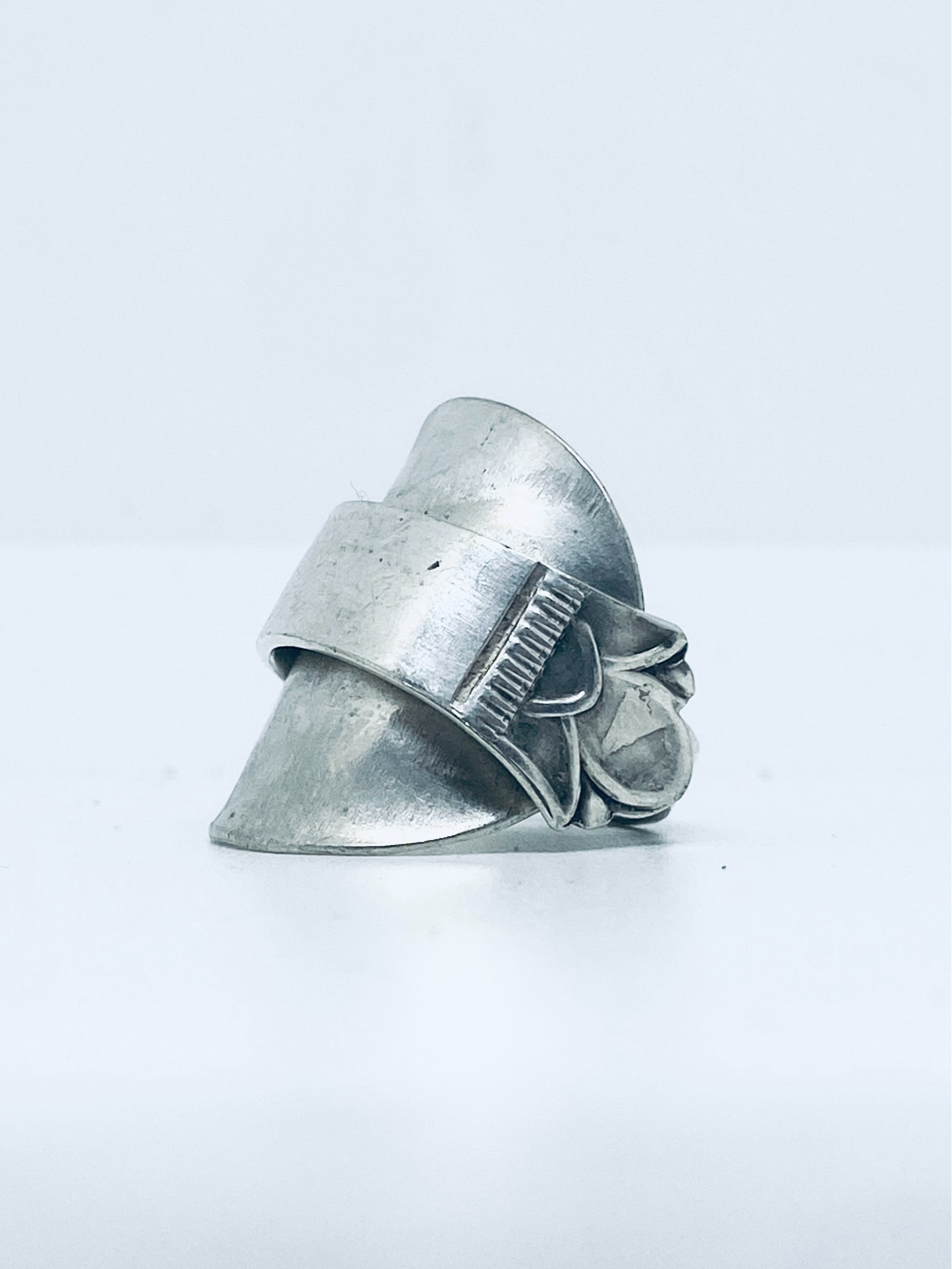 Anello Artigianale LOGO TEDDY03 Mod. INTERO  Realizzato con intero Antico Cucchiaino in Argento (Prima Metà del ’900)