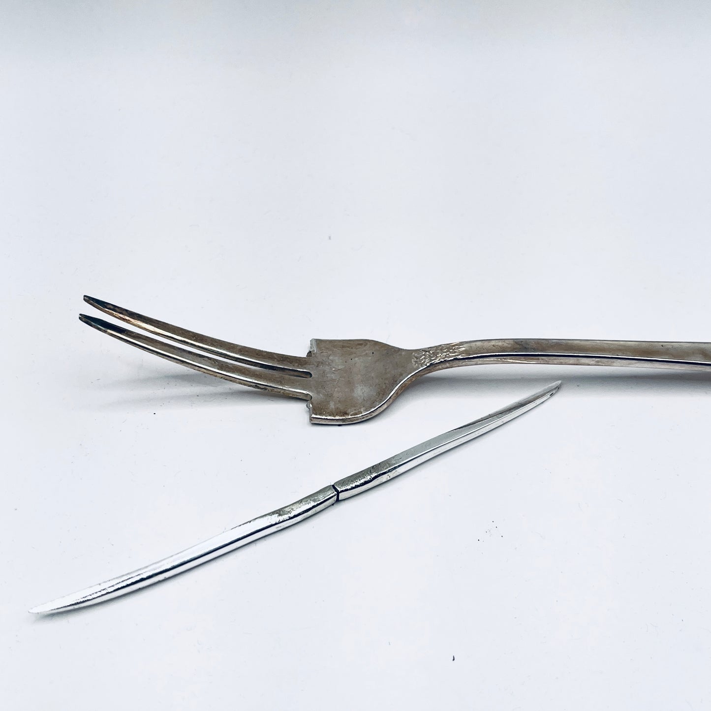 Anello Artigianale DOPPIA FEDINA Mod. REBBI Realizzato con Antica posata in Argento (Prima Metà del ’900)