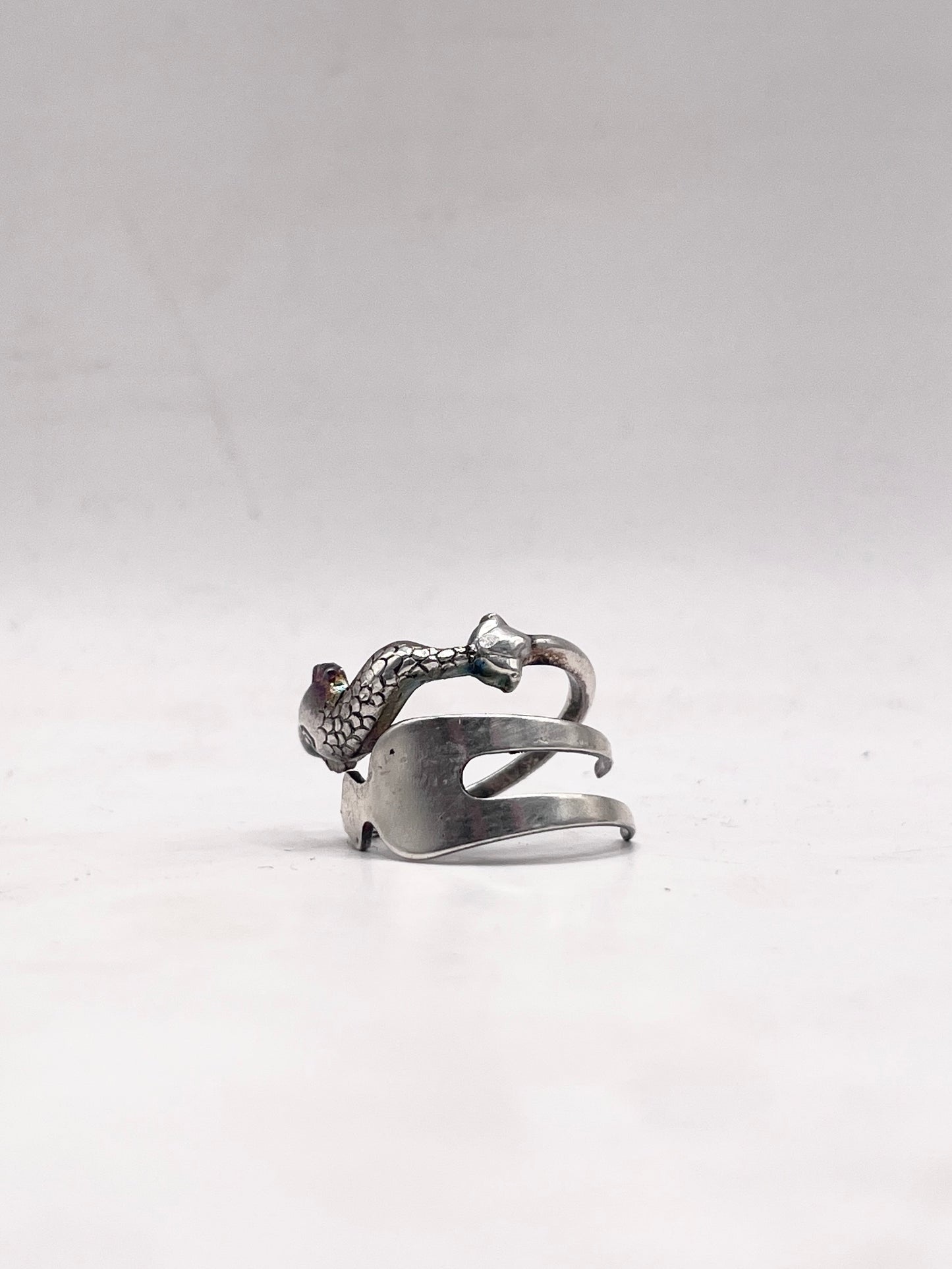 Anello Artigianale FEDINA/INTERO/SPIRALE DELFINO ARALDICO  Realizzato con Antica posata (Prima Metà del ’900)