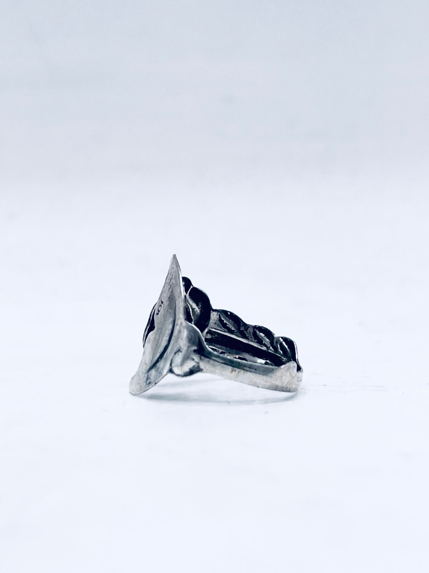 Anello Artigianale Mod. MINICODA#01 ROSA Realizzato con Antica posata in Argento (Prima Metà del ’900)