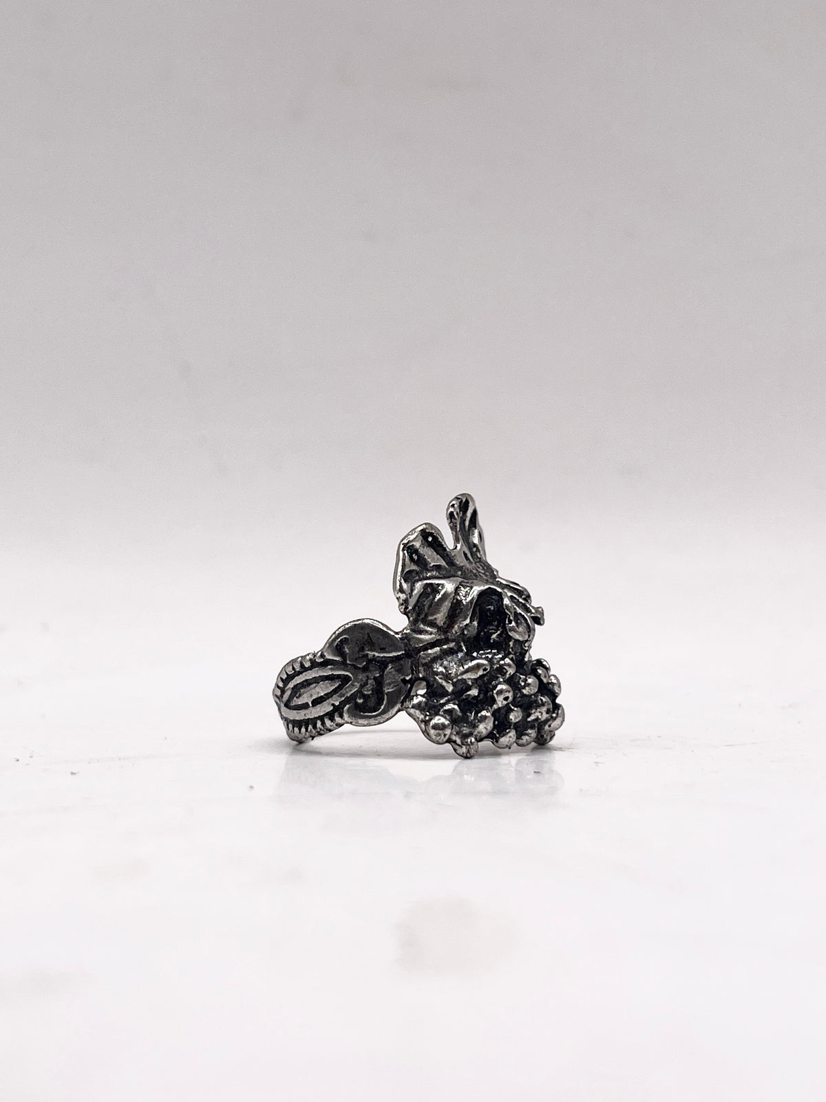 Anello Uva ricavato da un cucchiaino antico in argento 800 – vista 5