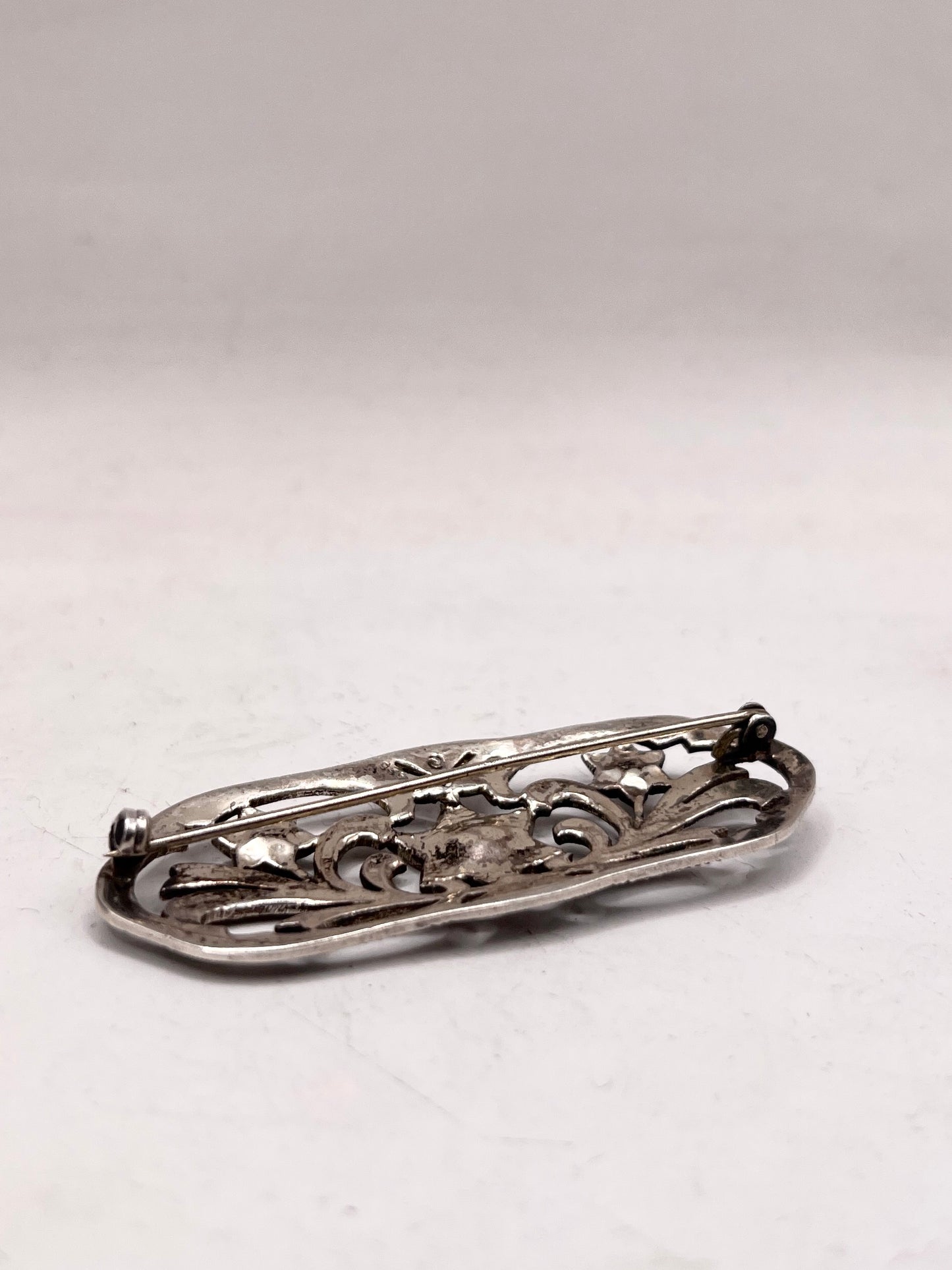 Anello Artigianale SPILLA ROSONE Mod. SPILLA MARCASSITI Realizzato con Antica spilla in Argento (Prima Metà del ’900)