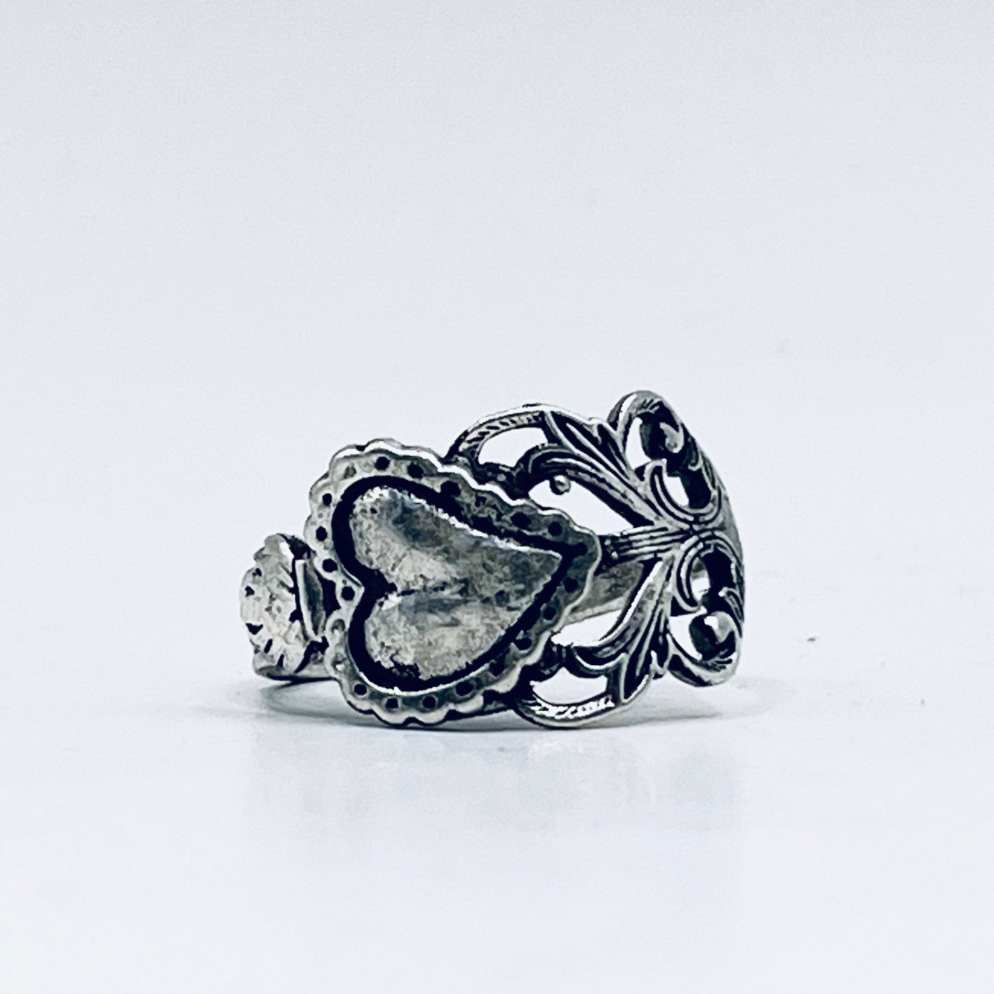 Anello Artigianale CUORE SACRO Mod. CLASSICO/SPIRALE Realizzato con Antica posata in Argento (Prima Metà del ’900)