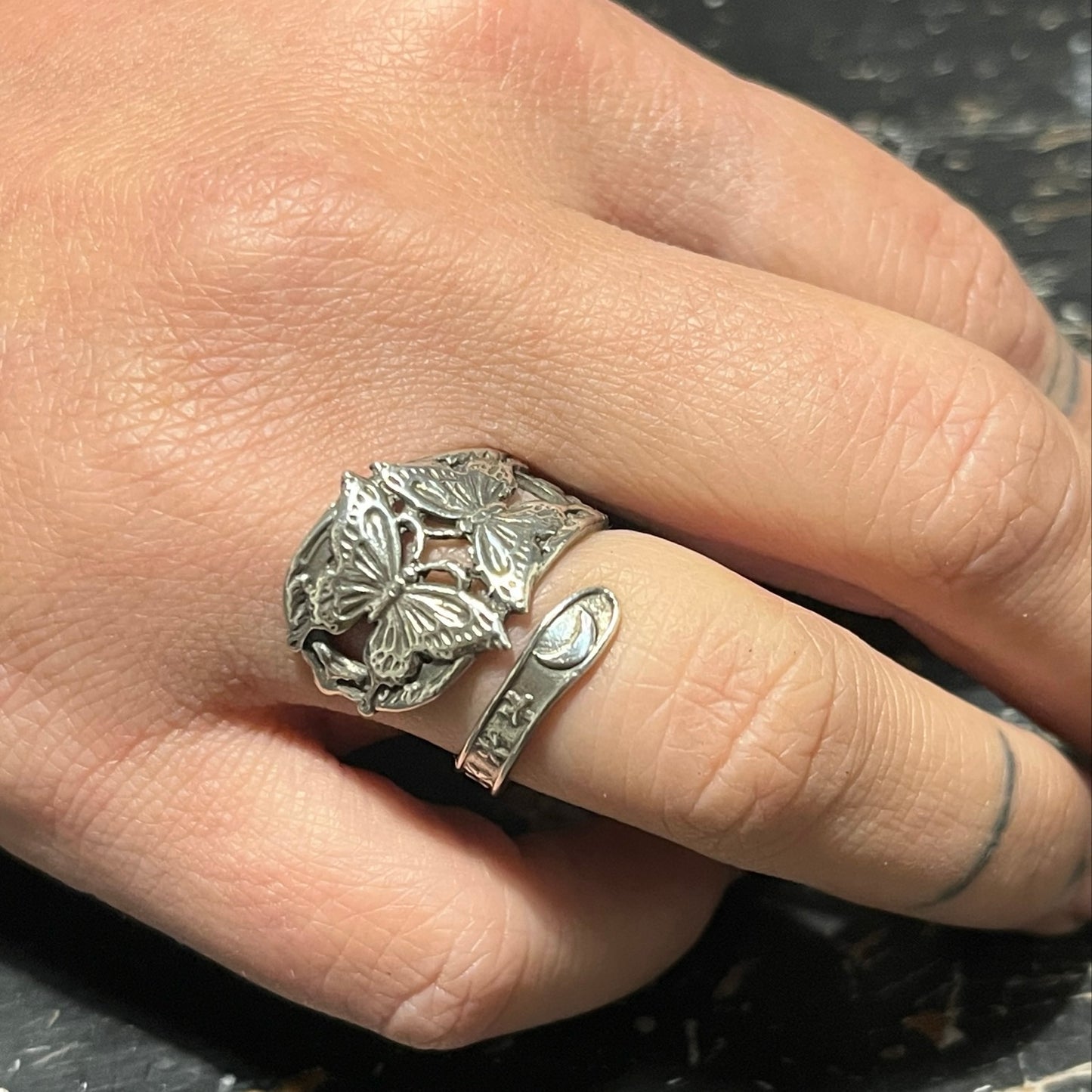 Anello Artigianale FARFALLE Mod. SPIRALE  Realizzato con  Antica posata in Argento (Prima Metà del ’900)