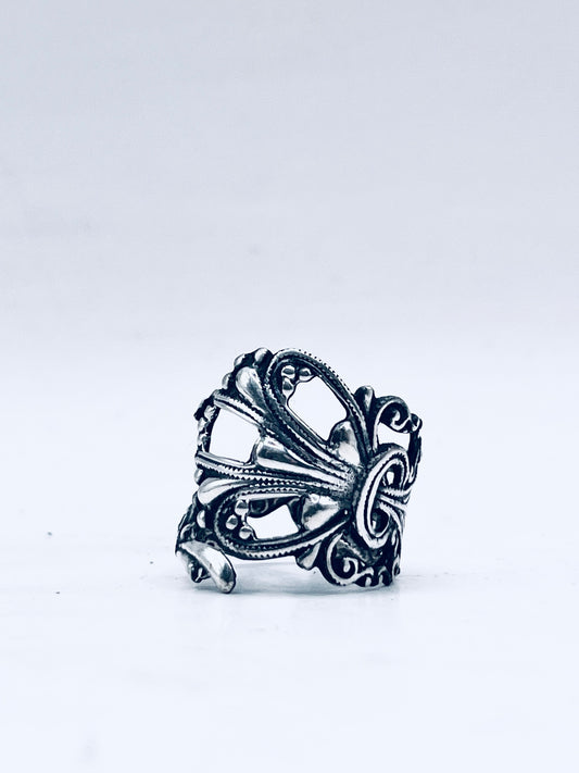 Anello Artigianale “BOCCHETTA SERRATURA GOCCIA” Realizzato con bocchetta serratura in Argento (Prima Metà del ’900) (Copia)