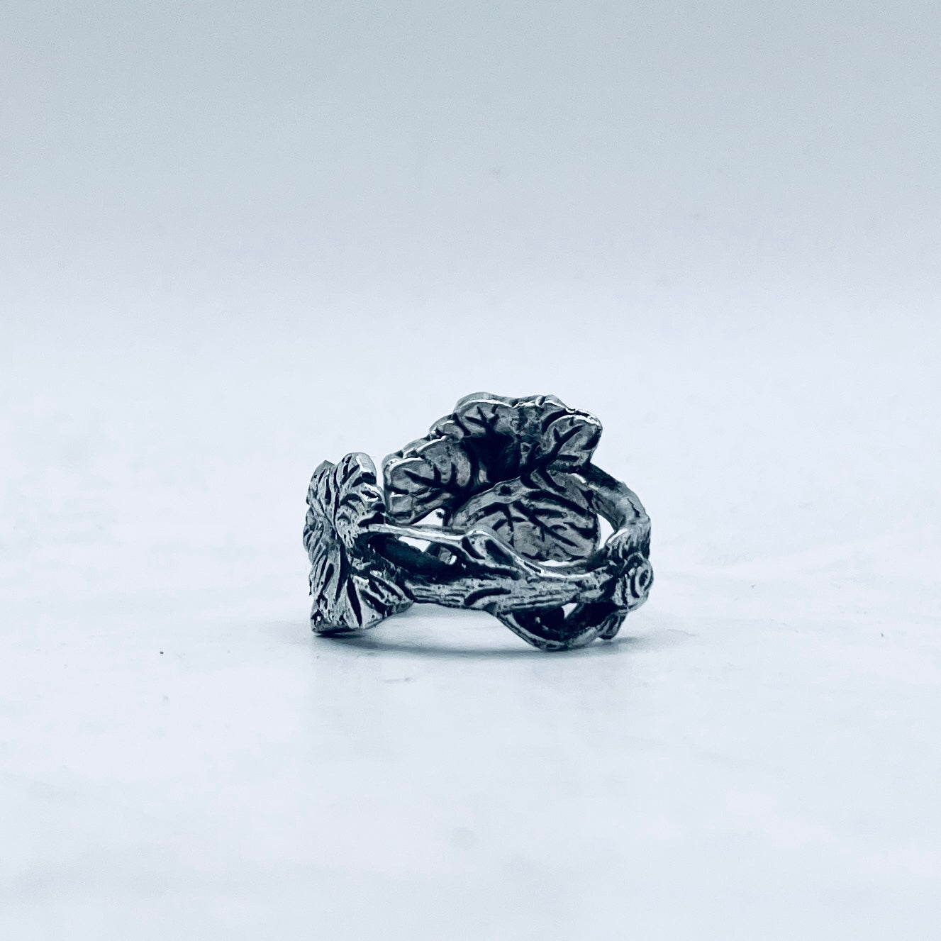 Anello Artigianale + Pendente (omaggio) FOGLIE Mod. CLASSICO  Realizzato con Antica posata in Argento (Prima Metà del ’900)