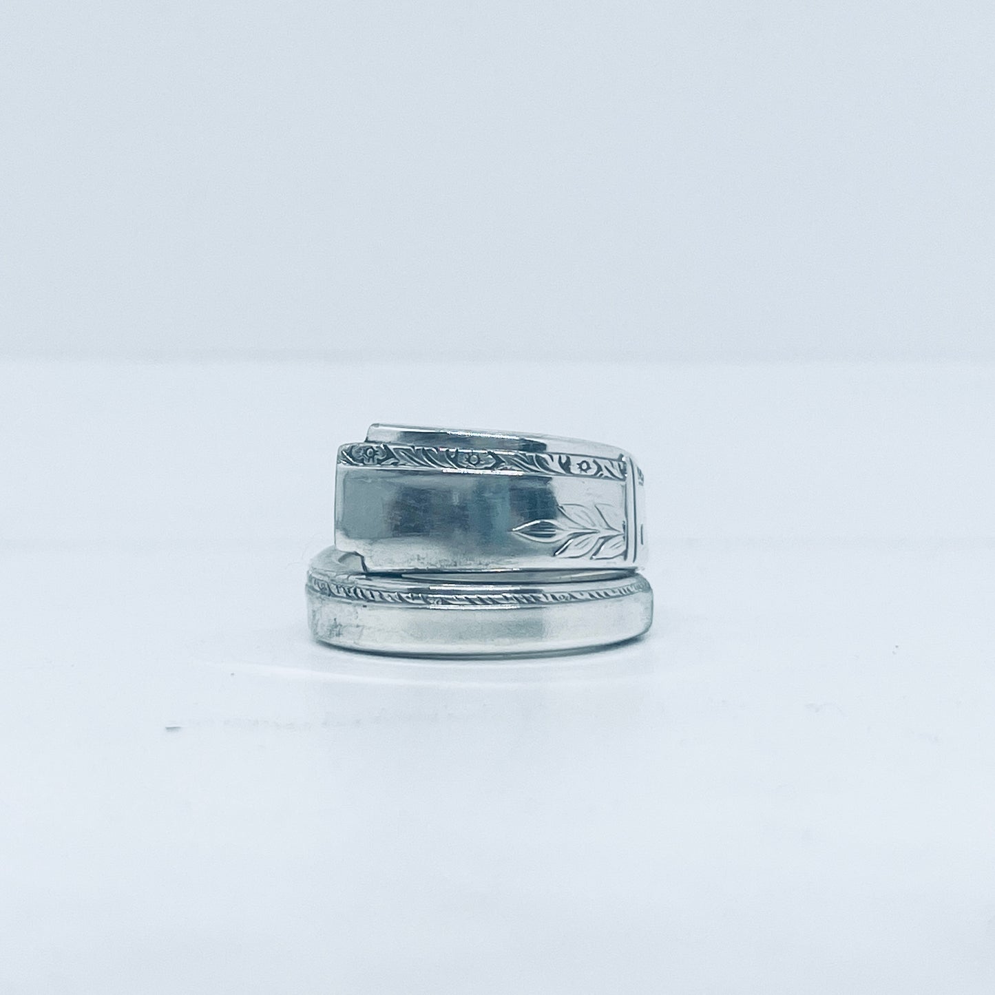 Anello Artigianale Mod. SPIRALE  Realizzato con Antica posata in Argento (Prima Metà del ’900)