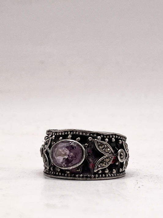 Anello Artigianale SPILLA INCANTO Mod. SPILLA CON AMETISTA Realizzato con Antica spilla in Argento (Prima Metà del ’900)