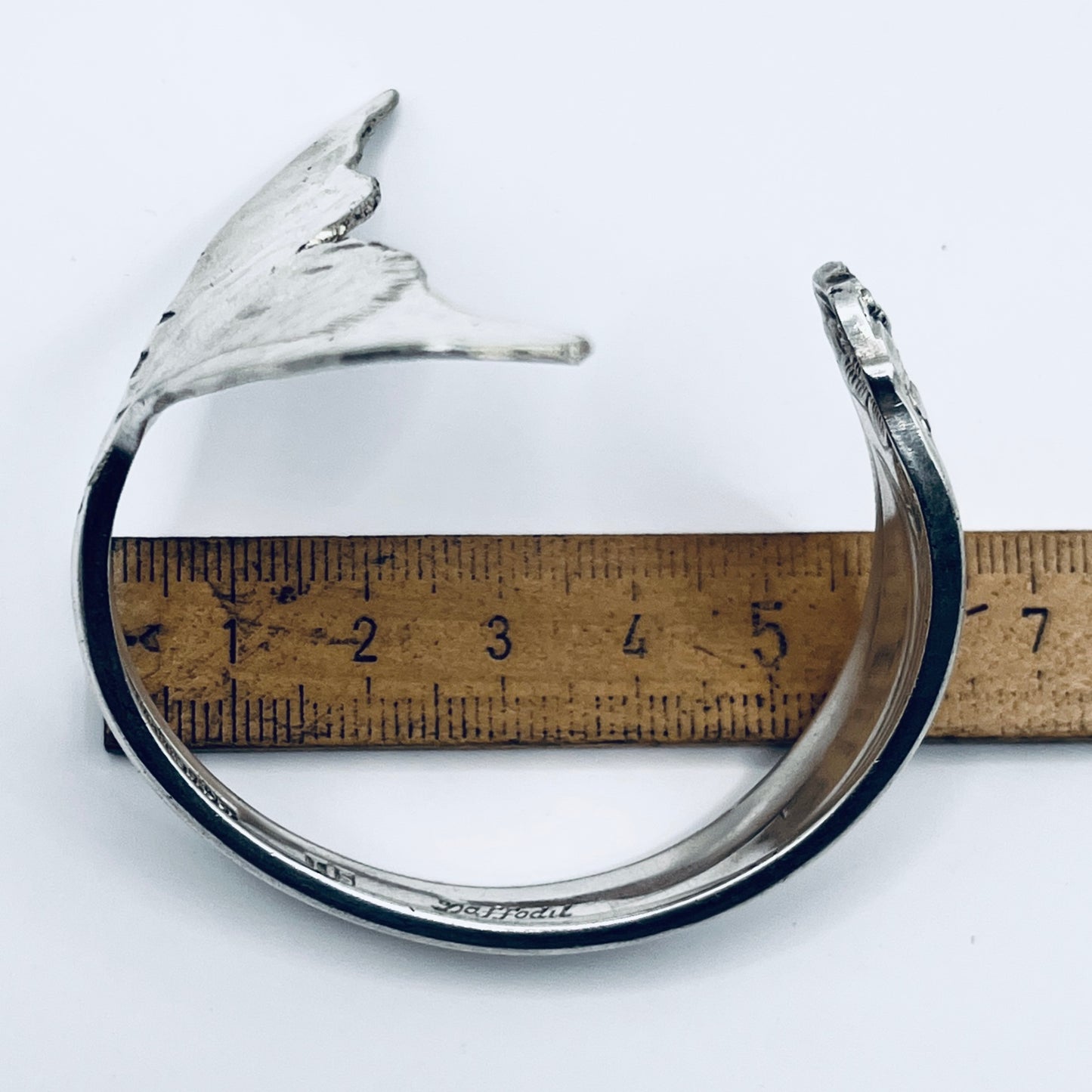 Bracciale Artigianale NARCISO  Mod. CODA MARTELLATA  Realizzato con Antica posata in Argento (Prima Metà del ’900)