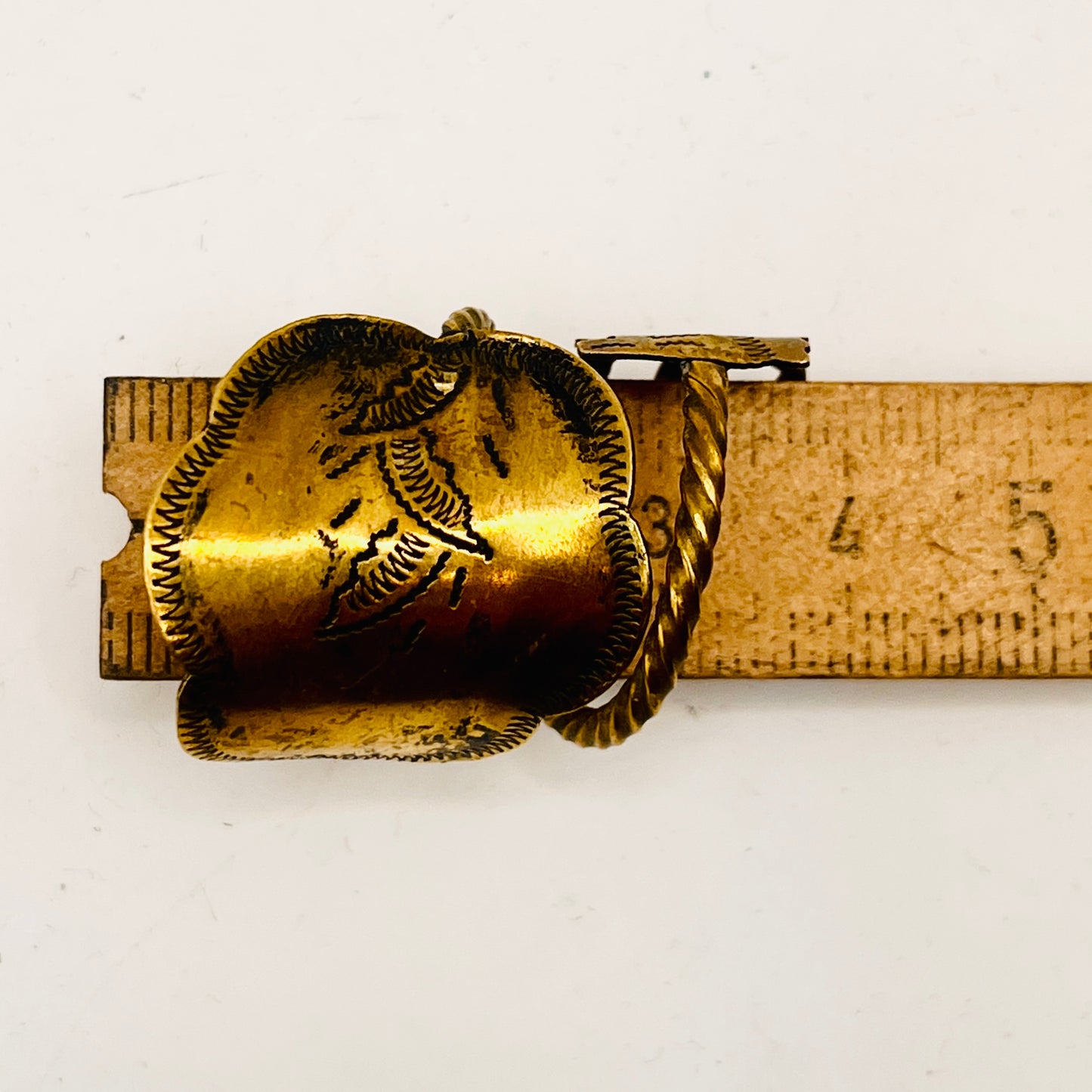 Anello Artigianale “Wayang Kulit” Mod. INTERO SPIRALE  Realizzato con Antica posata in OTTONE (Prima Metà del ’900)