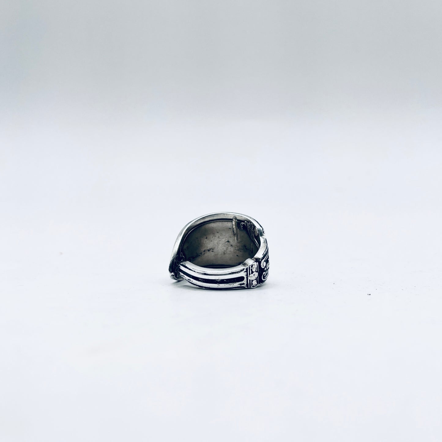 Anello Artigianale GIGLIO UOMO  Mod. CLASSICO  Realizzato con Antica posata in Argento (Prima Metà del ’900)