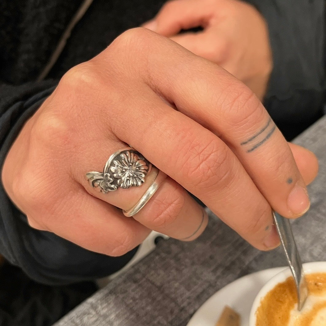 Anello Artigianale FIORDALISO FINLANDESE  Mod. SPIRALE/CLASSICO Realizzato con Antica posata (Prima Metà del ’900)