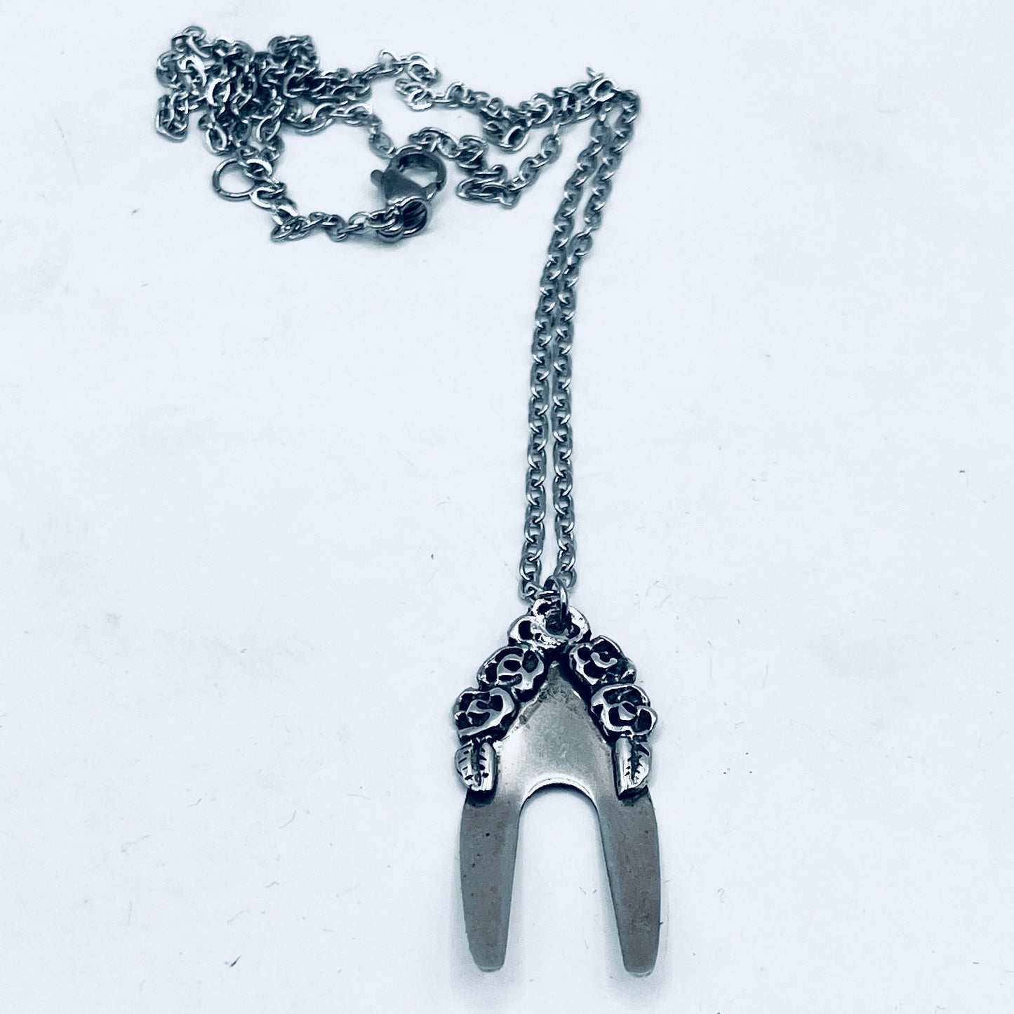 Anello Artigianale CORONA DI FIORI Mod. CLASSICO  + PENDENTE IN OMAGGIO Realizzato con intero Antico Cucchiaino in Argento 800(Prima Metà del ’900)