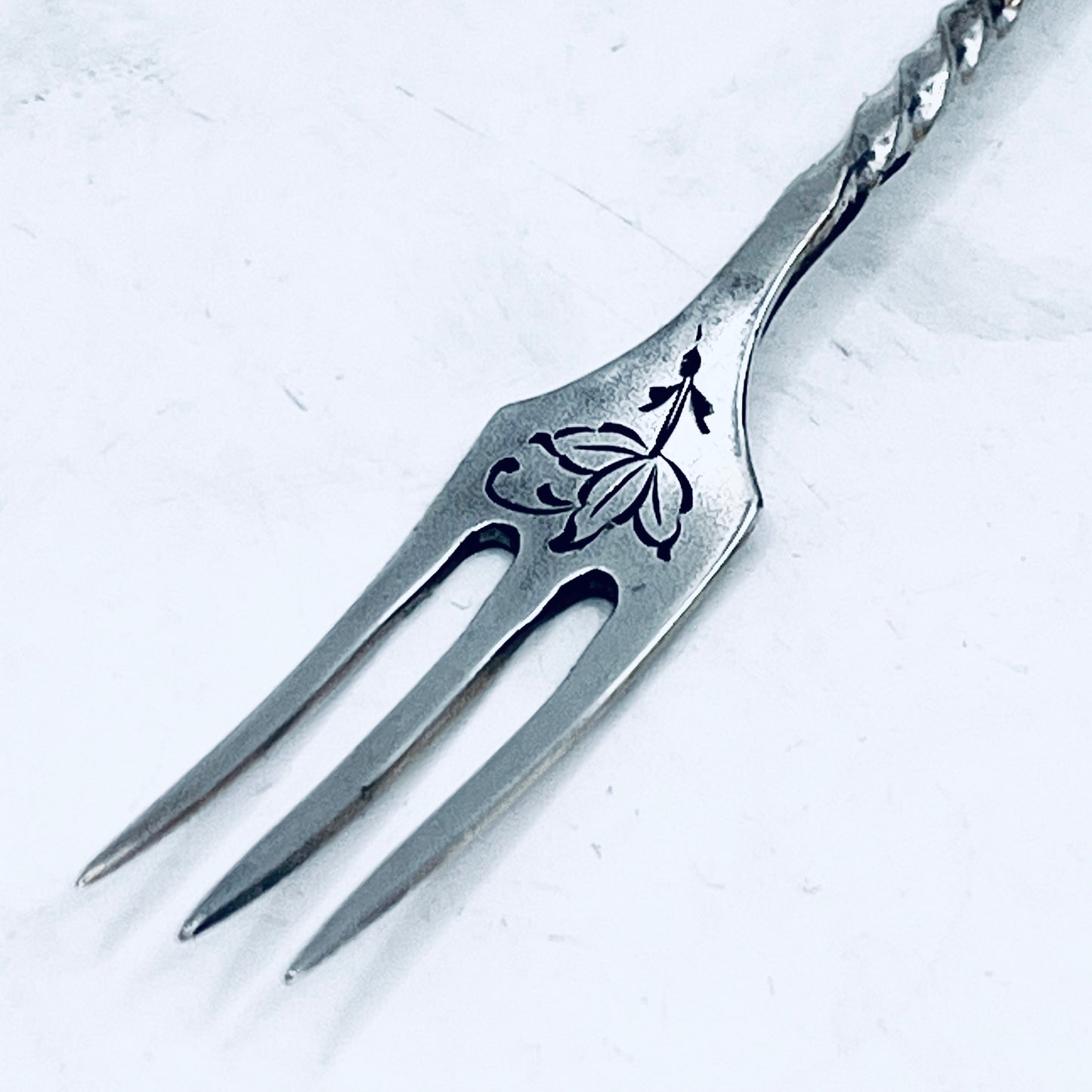 Anello Artigianale Mod. FORCHETTA  JUGENDSTIL Realizzato con Antica posata in Argento (Prima Metà del ’900)