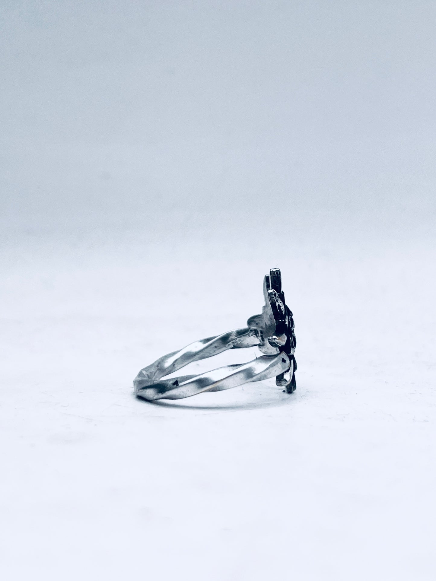 Anello Artigianale STELLA ALPINA Mod. CLASSICO  Realizzato con intero Antico Cucchiaino in Argento 800(Prima Metà del ’900)