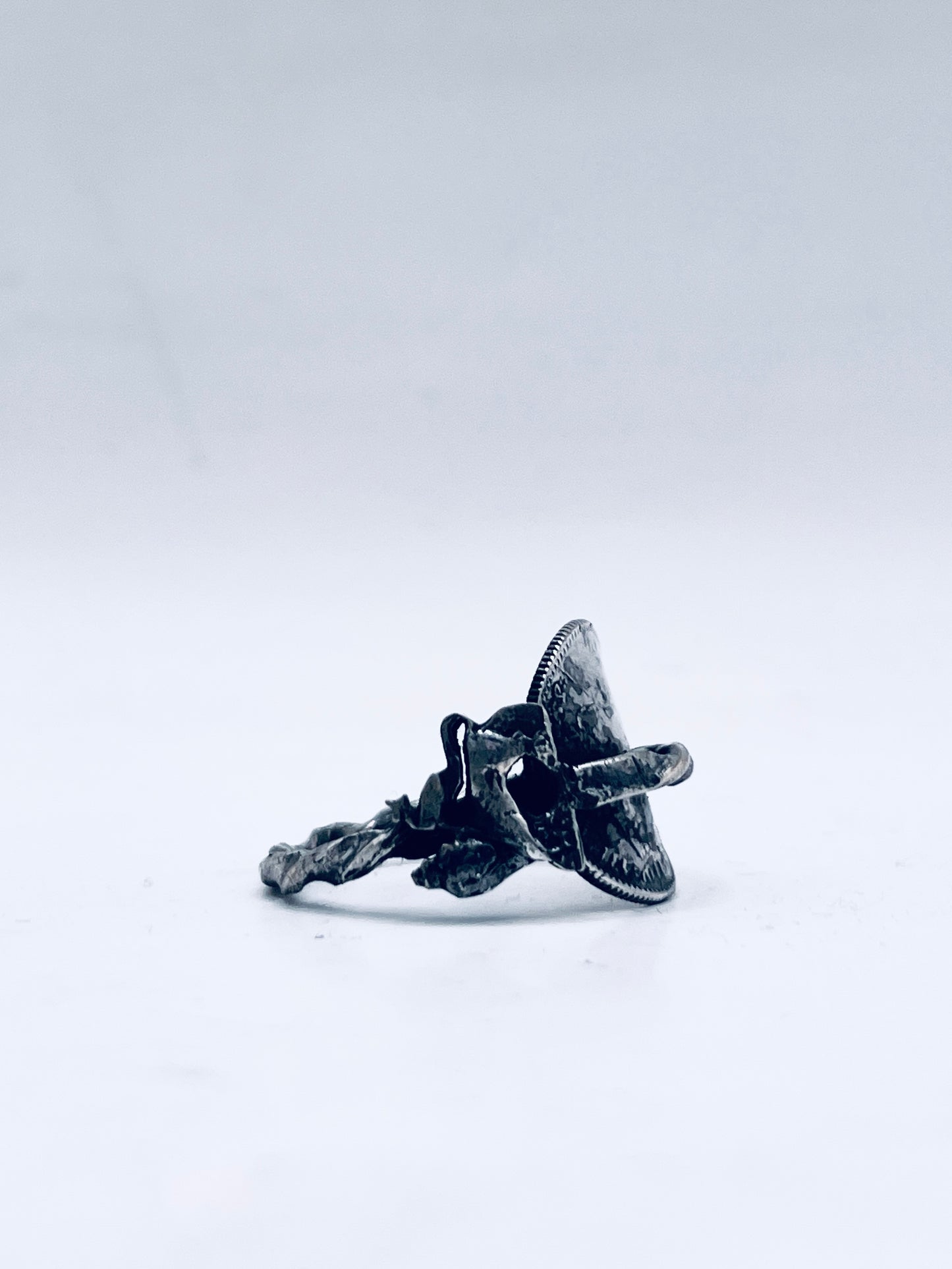 Anello Artigianale Mod. INTERO LEONE DI GIUDA e MENELIK  Realizzato con intero Antico Cucchiaino in Argento (Prima Metà del ’900)