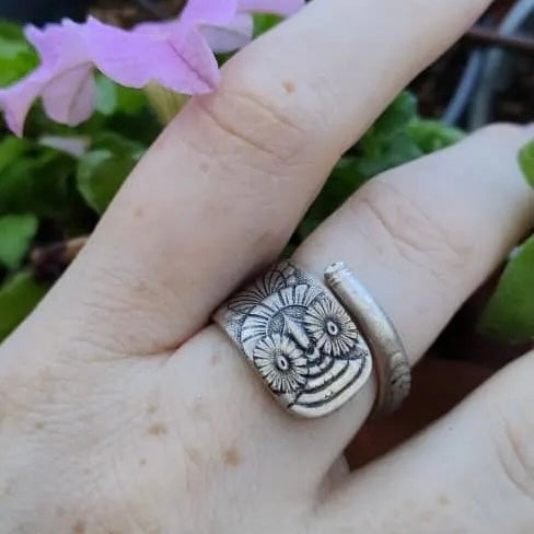 Anello Artigianale GUFO Mod. CLASSICO/SPIRALE  Realizzato con Antica posata in Argento (Prima Metà del ’900)