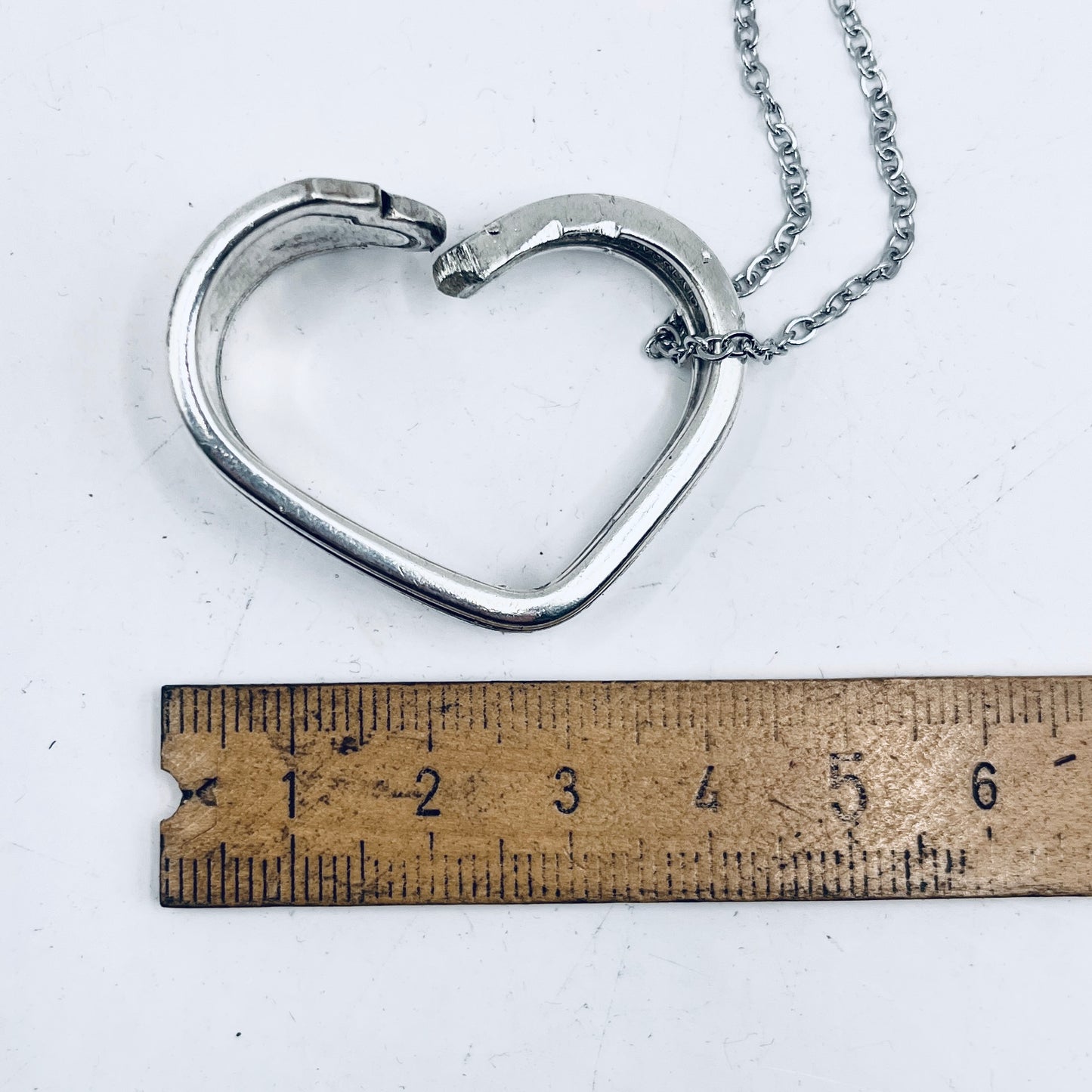 Pendente Artigianale Mod. CUORE Realizzato con Antica Posata in Argento (Prima Metà del ’900)