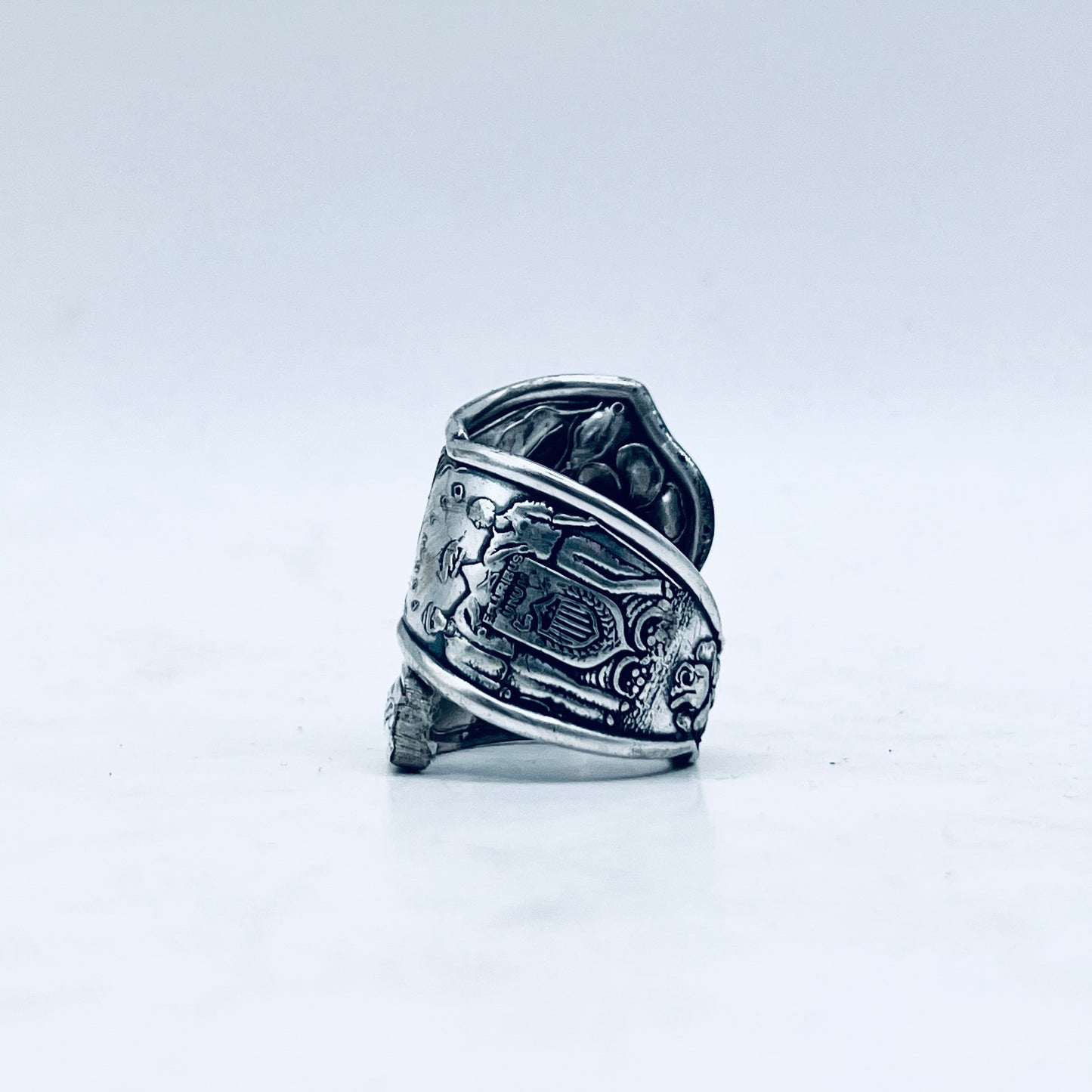Anello Artigianale Mod. CLASSICO/SPIRALE  WISCONSIN Realizzato con Antica posata in Argento (Prima Metà del ’900)