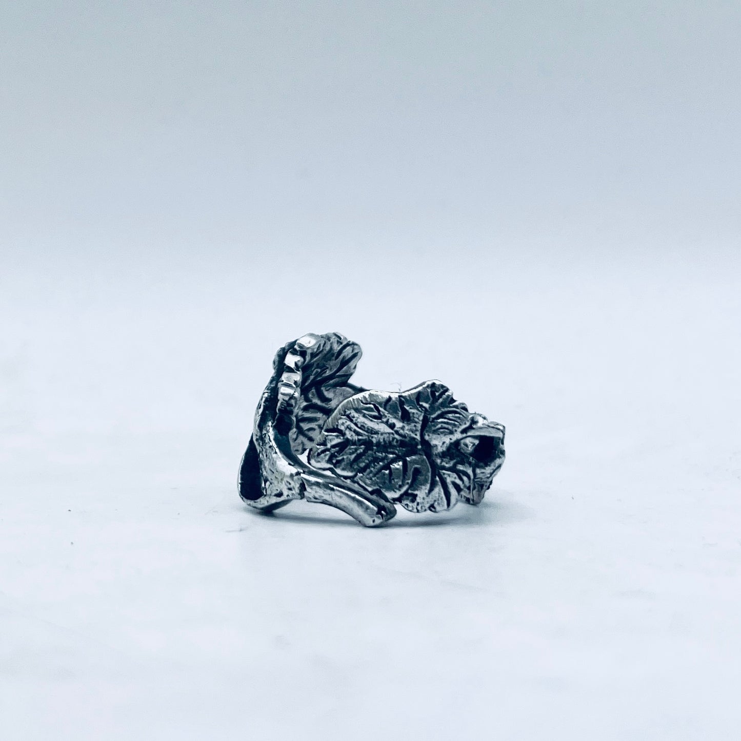 Anello Artigianale + Pendente (omaggio) FOGLIE Mod. CLASSICO  Realizzato con Antica posata in Argento (Prima Metà del ’900)