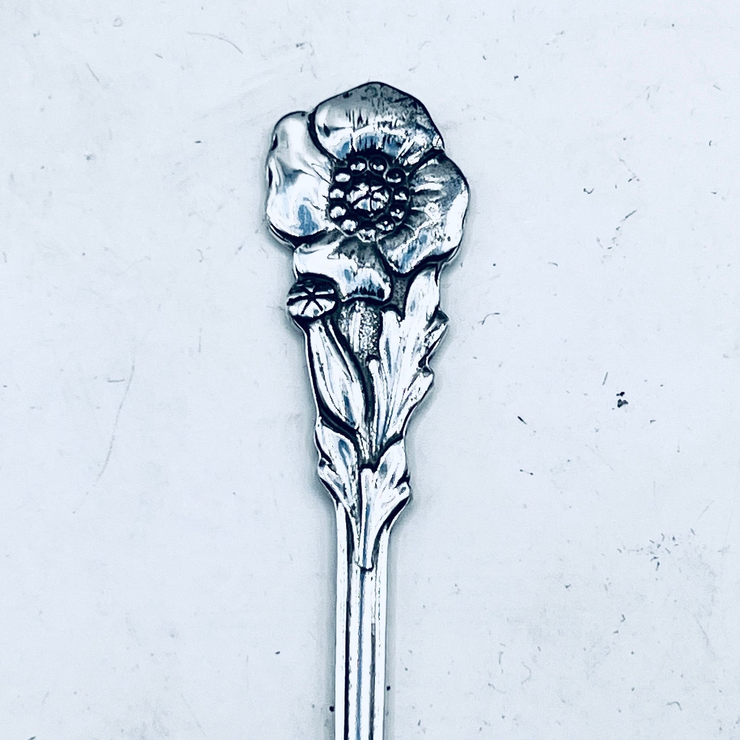 Anello Artigianale PAPAVERO Mod. SPIRALE  Realizzato con  Antica posata in Argento (Prima Metà del ’900)