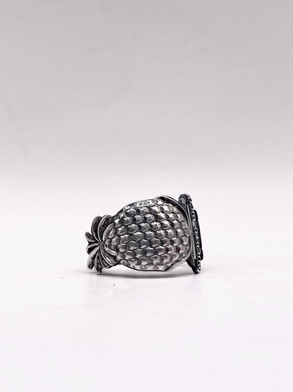 Anello Ananas Puerto Rico ricavato da una posata antica in lega d’argento – vista 4