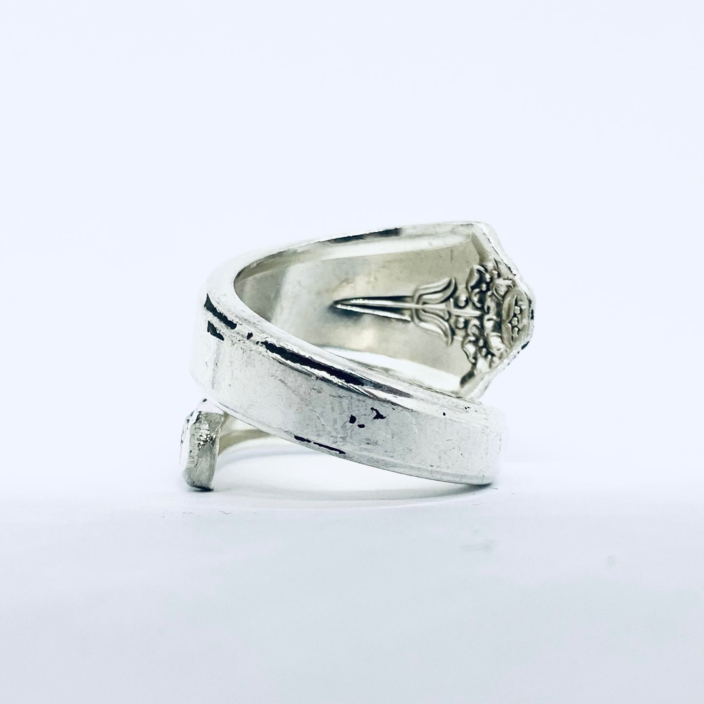 Anello Artigianale CORONA FIORI Mod. SPIRALE  Realizzato con Antica posata in Argento (Prima Metà del ’900)