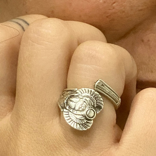 Anello Artigianale SCARABEO Mod. CLASSICO/SPIRALE  Realizzato con Antica posata in Argento (Prima Metà del ’900)