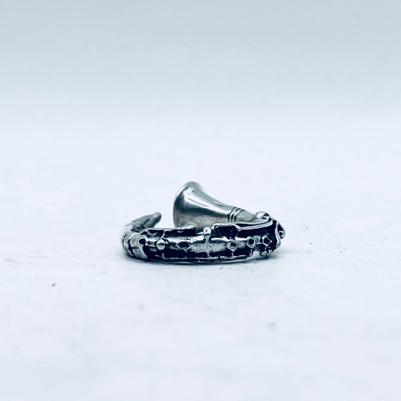 Anello Artigianale CLARINETTO Mod. CLASSICO  Realizzato con Antica SPILLA in Argento 800(Prima Metà del ’900)