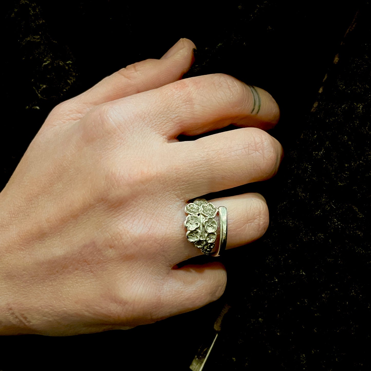 Anello Artigianale NONTISCORDARDIMÉ Mod. SPIRALE  Realizzato con  Antica posata in Argento (Prima Metà del ’900)