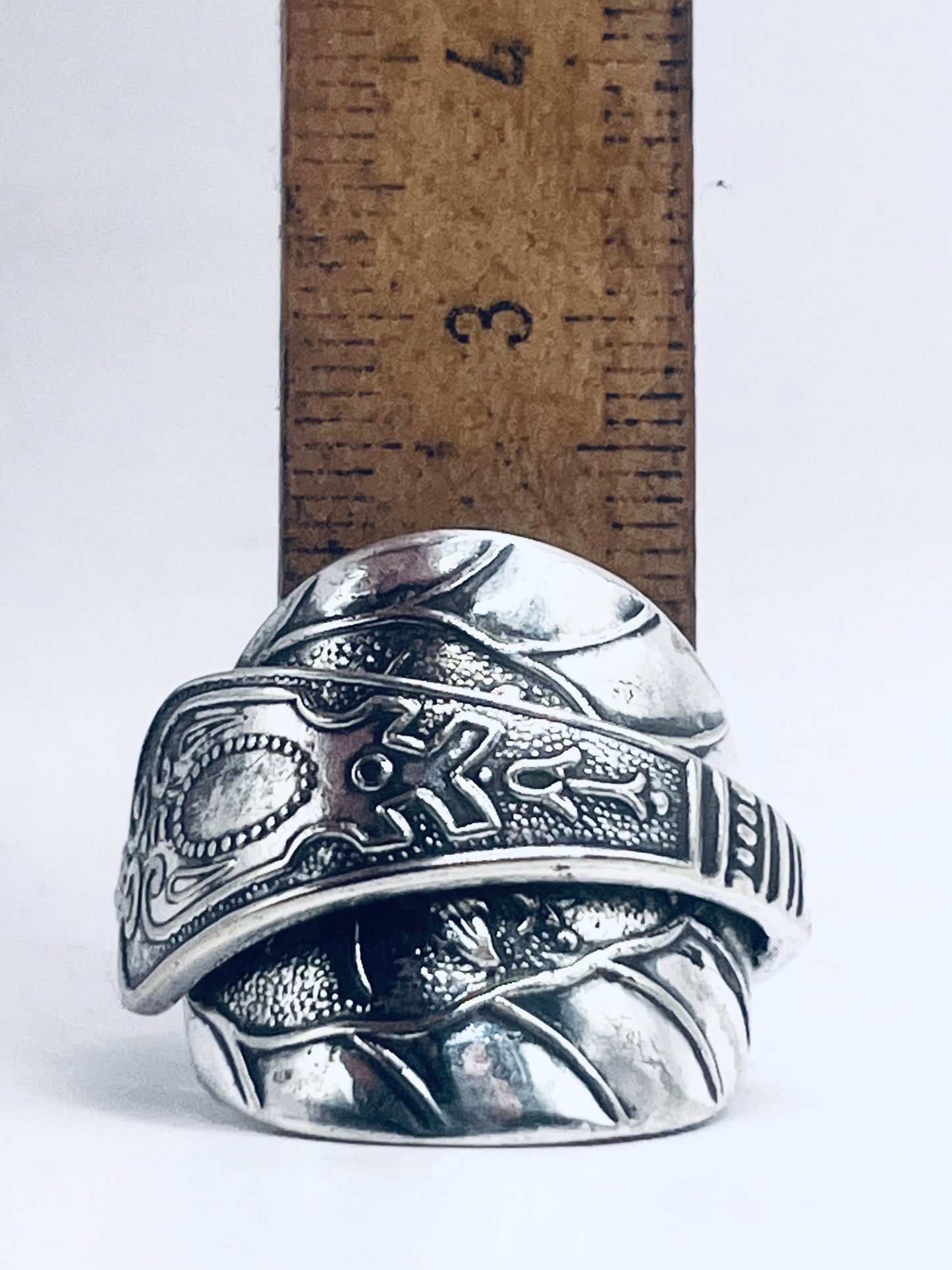 Anello Artigianale Mod. INTERO SUPER DECORATO  Realizzato con intero Antico Cucchiaino in Argento (Prima Metà del ’900)