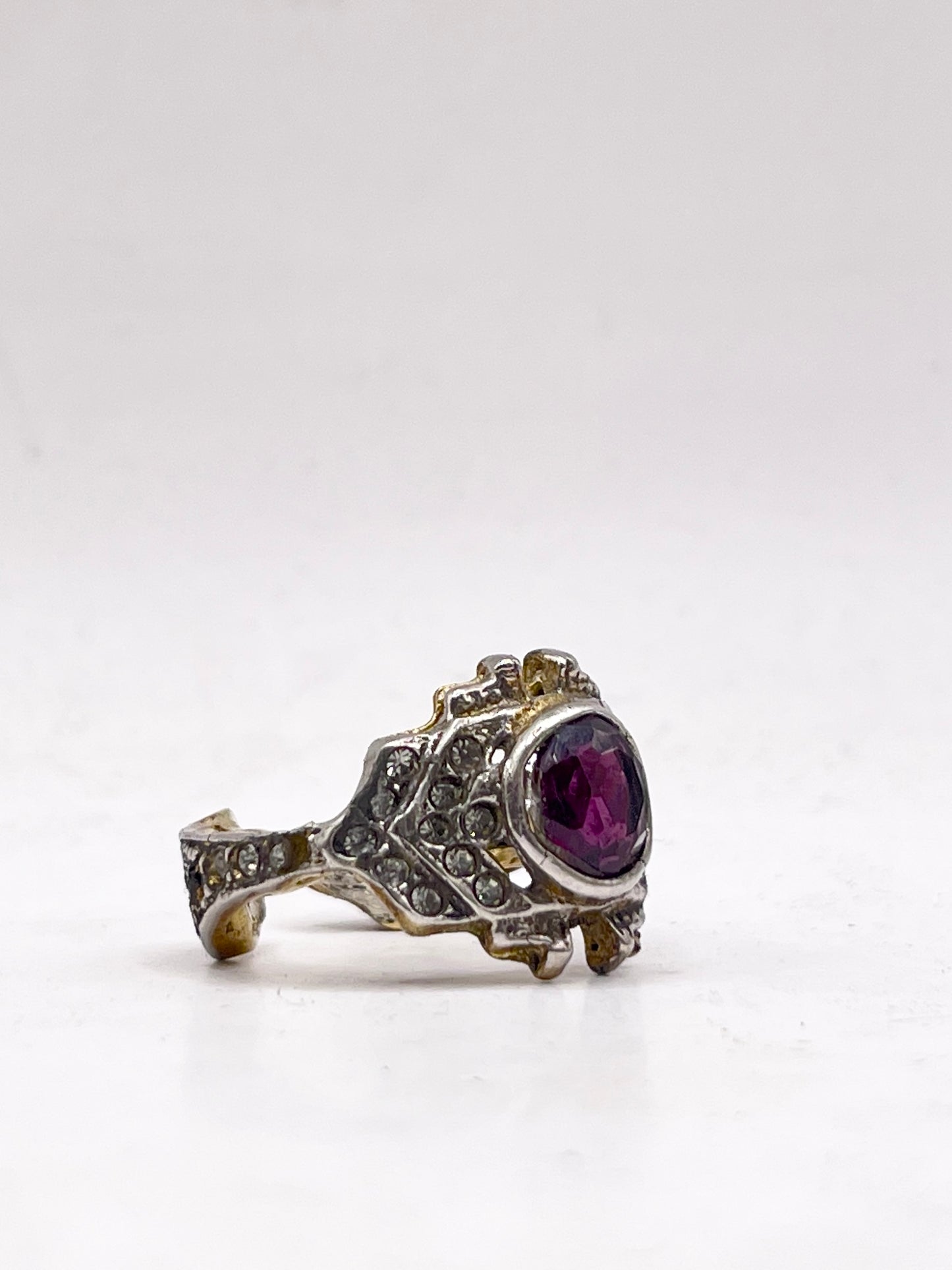 Anello Artigianale ALI Mod. SPILLA AMETISTA Realizzato con Antica spilla in Argento (Prima Metà del ’900)