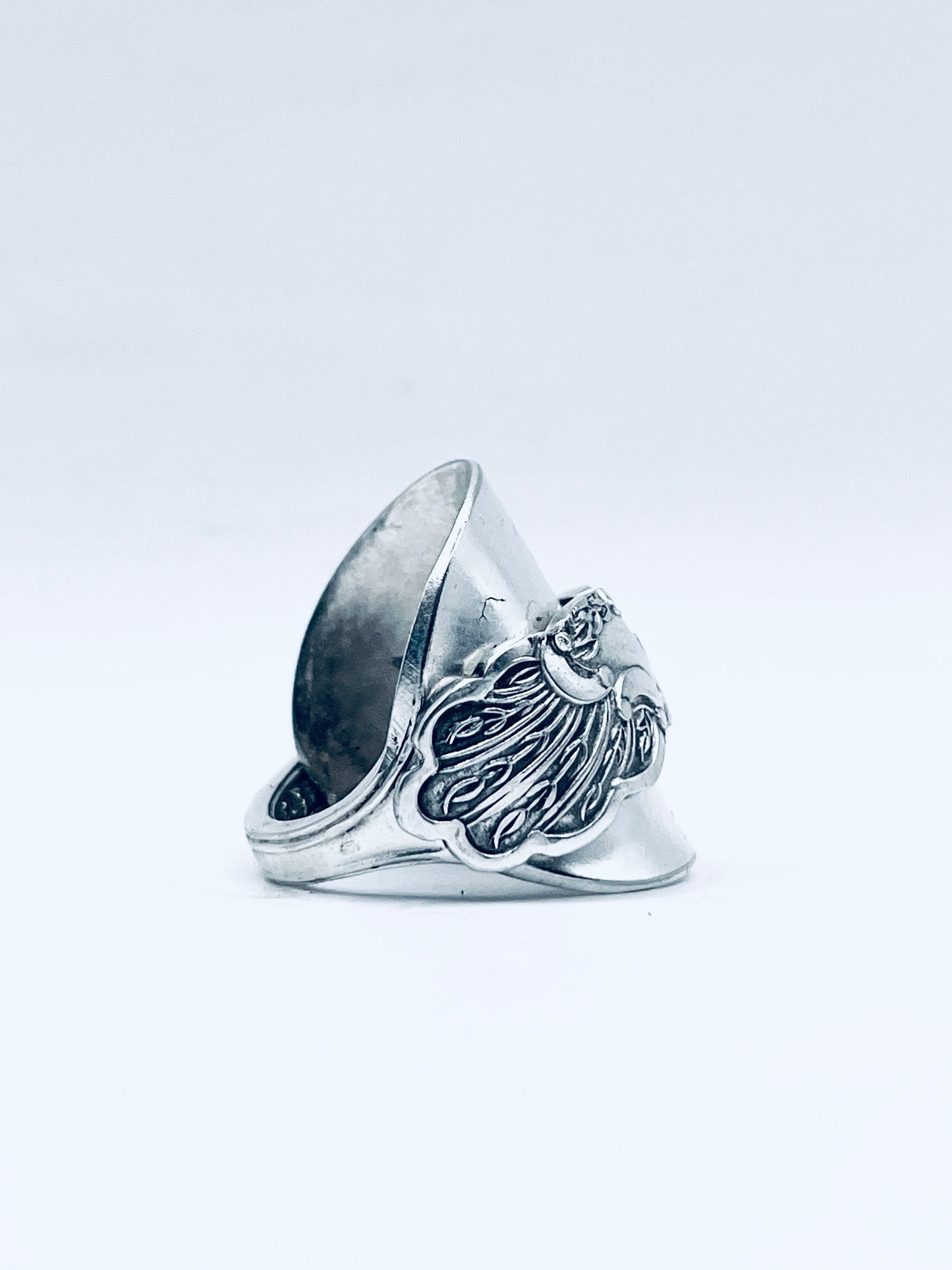 Anello Artigianale PAVONE Mod. SPIRALE/INTERO/CLASSICO  Realizzato con intero Antico Cucchiaino in Argento (Prima Metà del ’900)