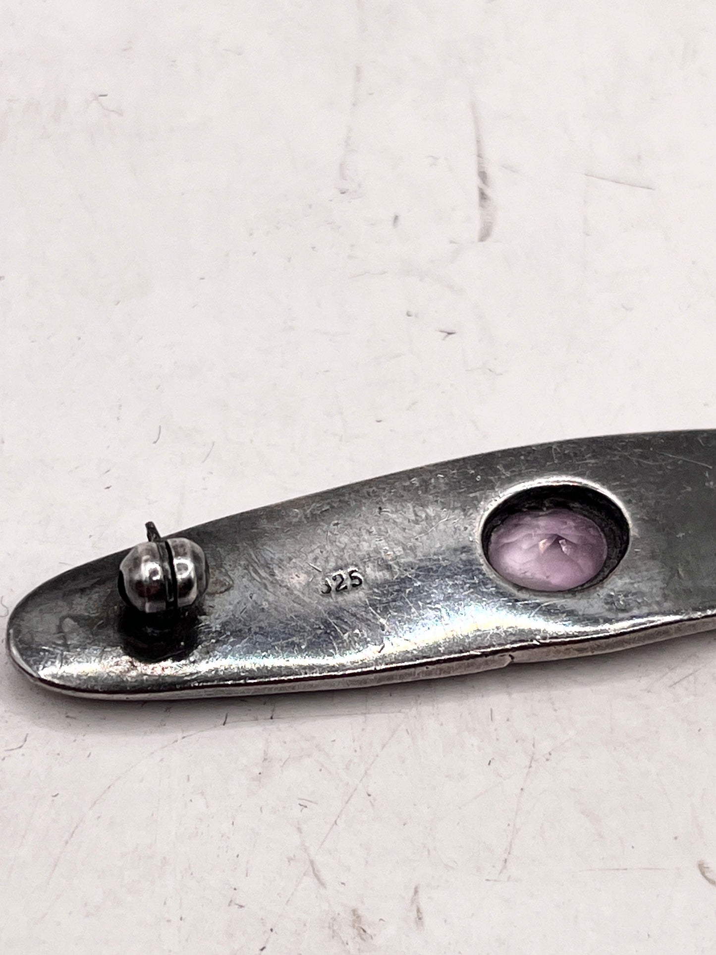 Anello Artigianale SPILLA INCANTO Mod. SPILLA CON AMETISTA Realizzato con Antica spilla in Argento (Prima Metà del ’900)