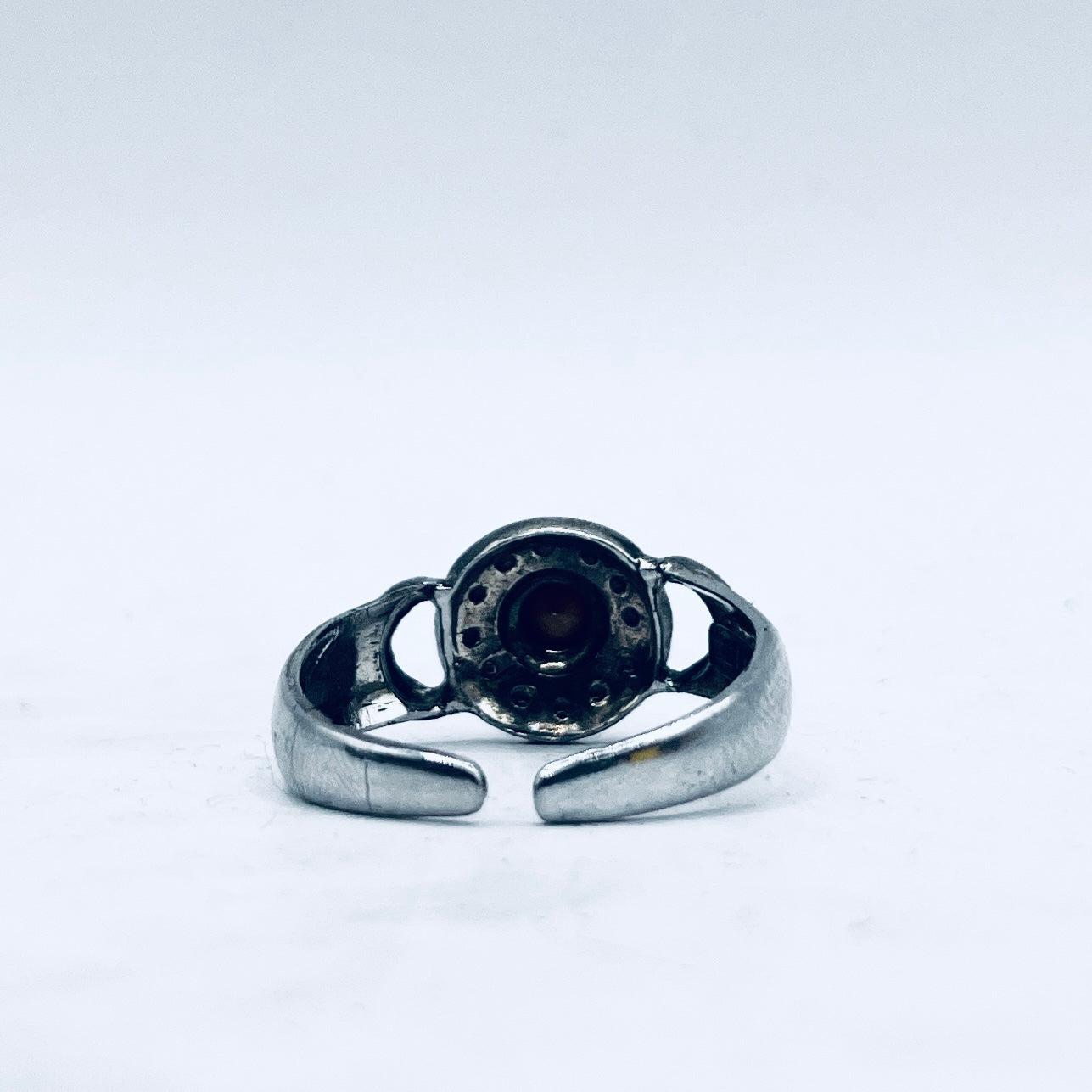 Anello Artigianale SPILLA ZIRCONI Mod. SPILLA Realizzato con Antica spilla in Argento (Prima Metà del ’900)
