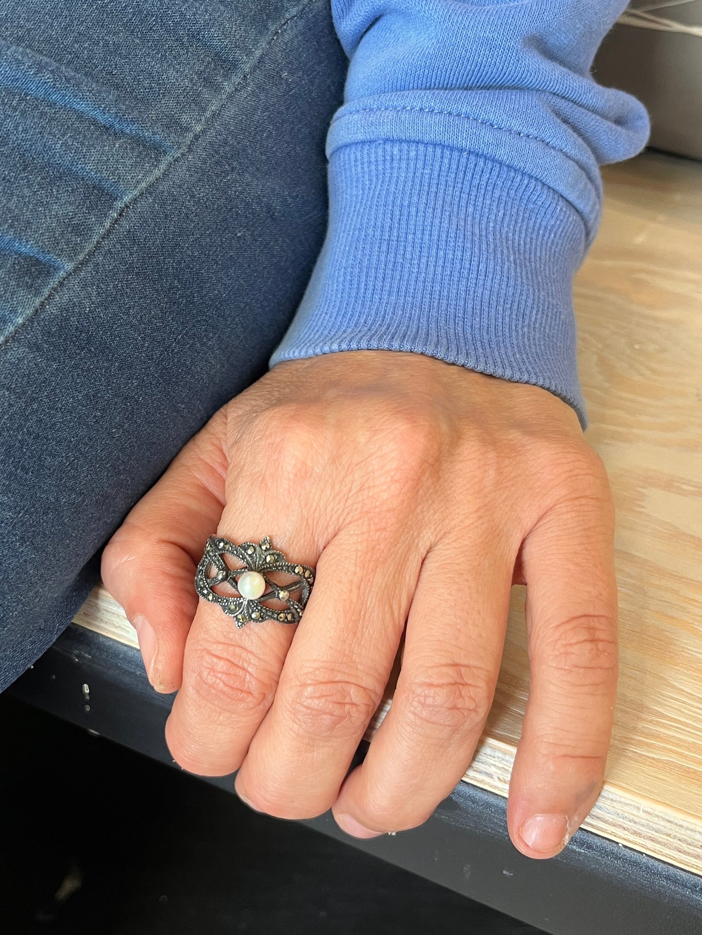 Anello Artigianale SPILLA LUNA PIENA Mod. SPILLA PERLA Realizzato con Antica spilla in Argento (Prima Metà del ’900)
