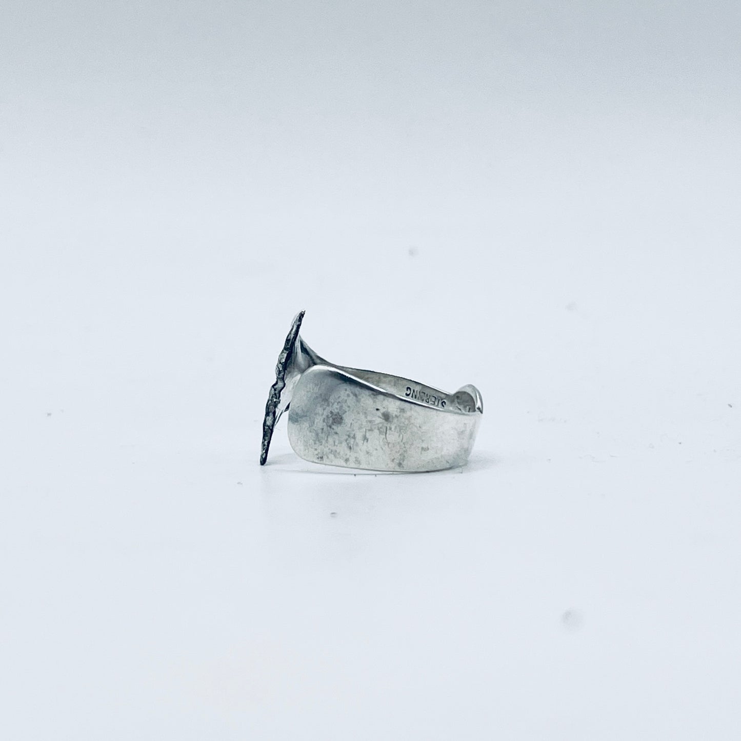 Anello Artigianale Mod. MINICODA#11 Realizzato con Antica posata in Argento (Prima Metà del ’900)
