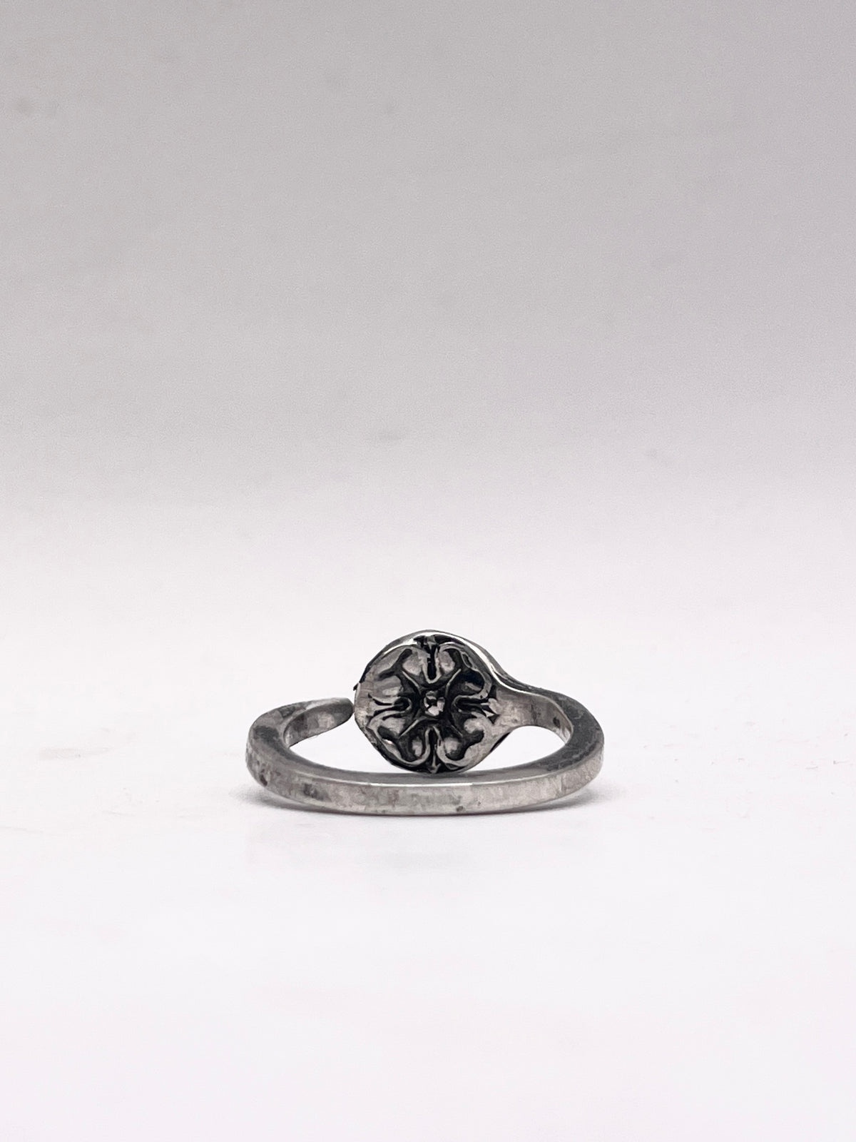 Anello Quadrifoglio ricavato da uno spiedino antico in argento 800 – vista 7