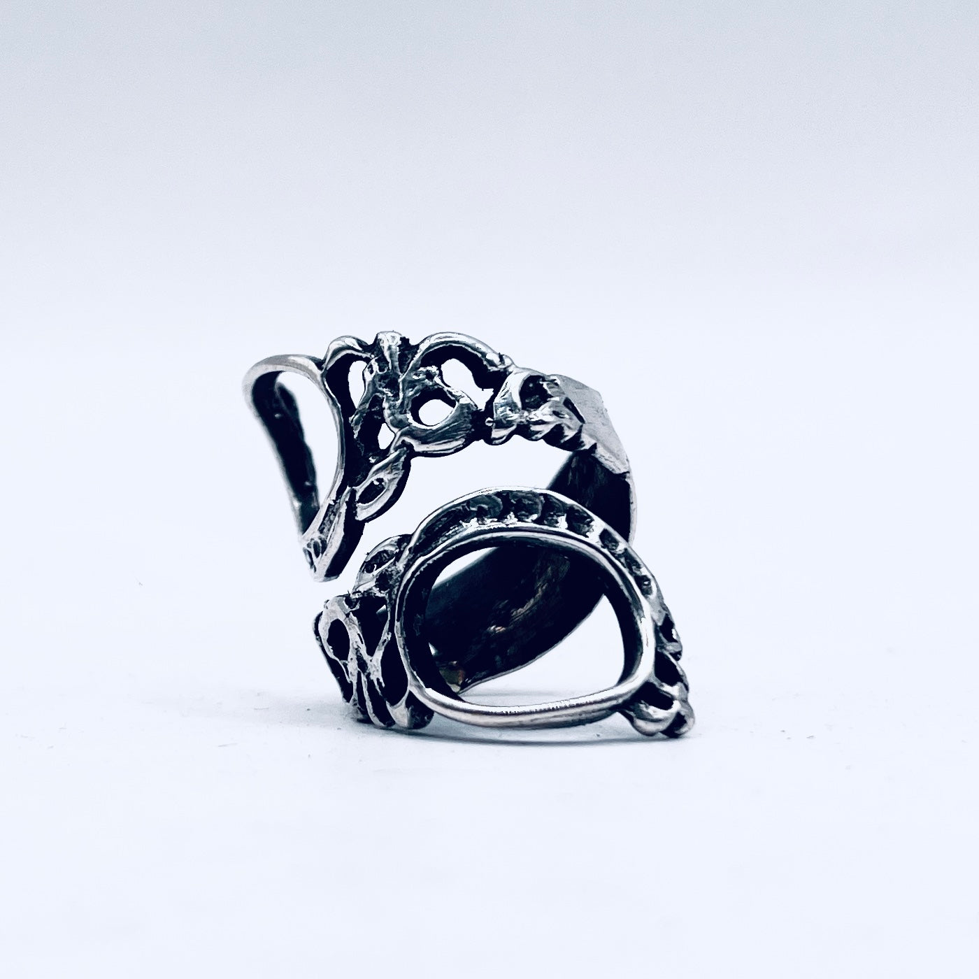 Anello Artigianale FORBICINE SARTA Mod. SPIRALE  Realizzato con Antica posata in Argento (Prima Metà del ’900)